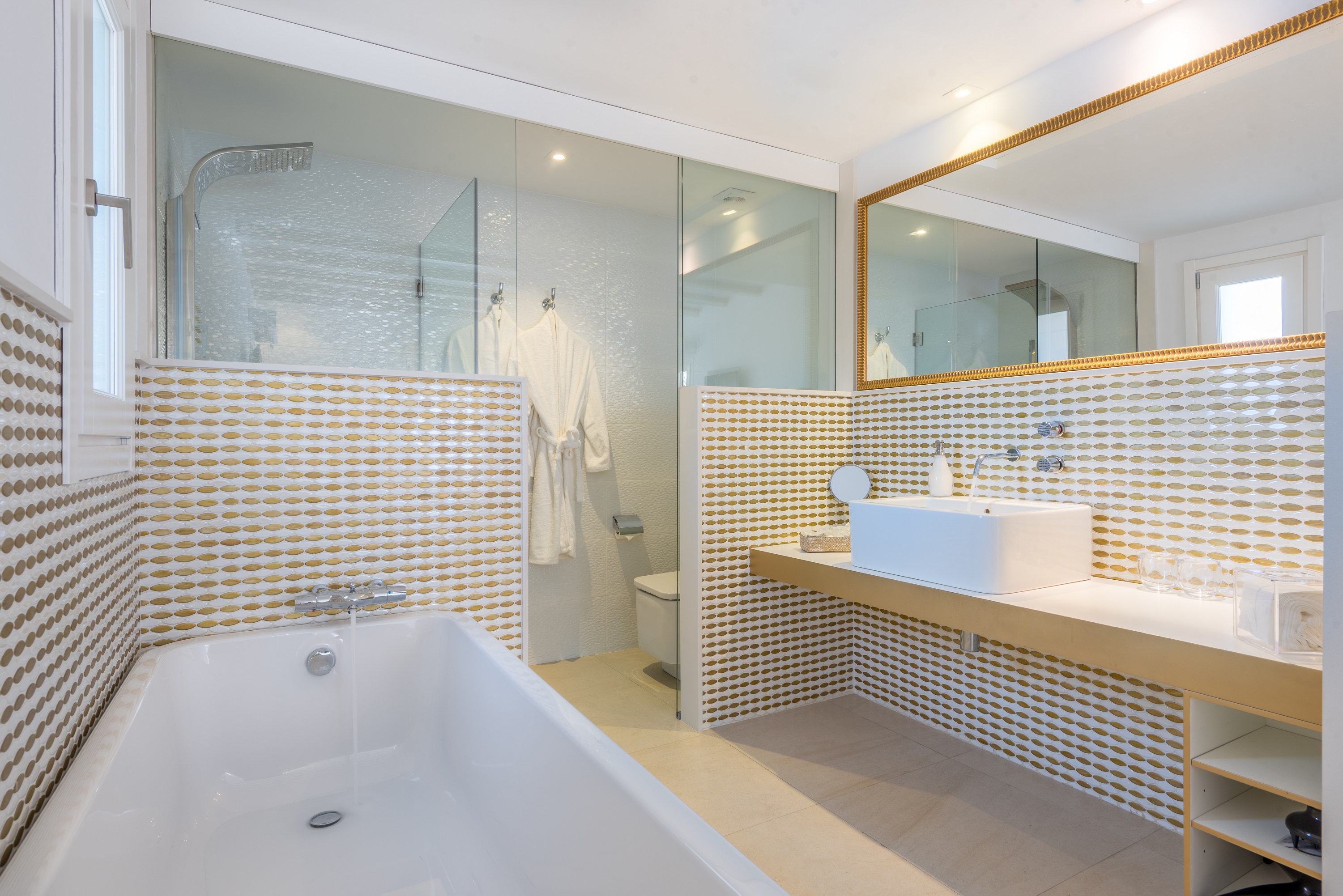 Double or Twin Superior