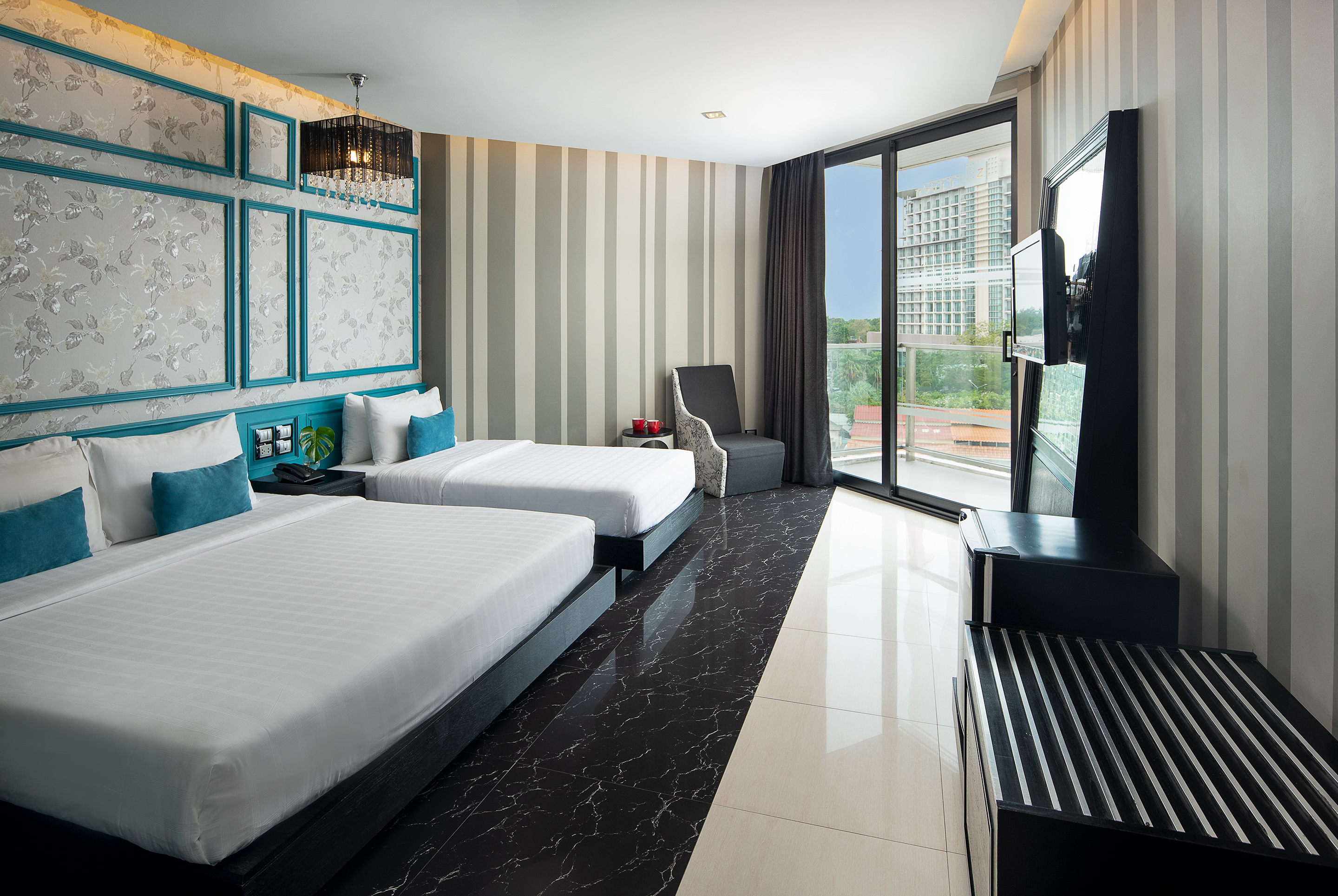 Double or Twin Deluxe