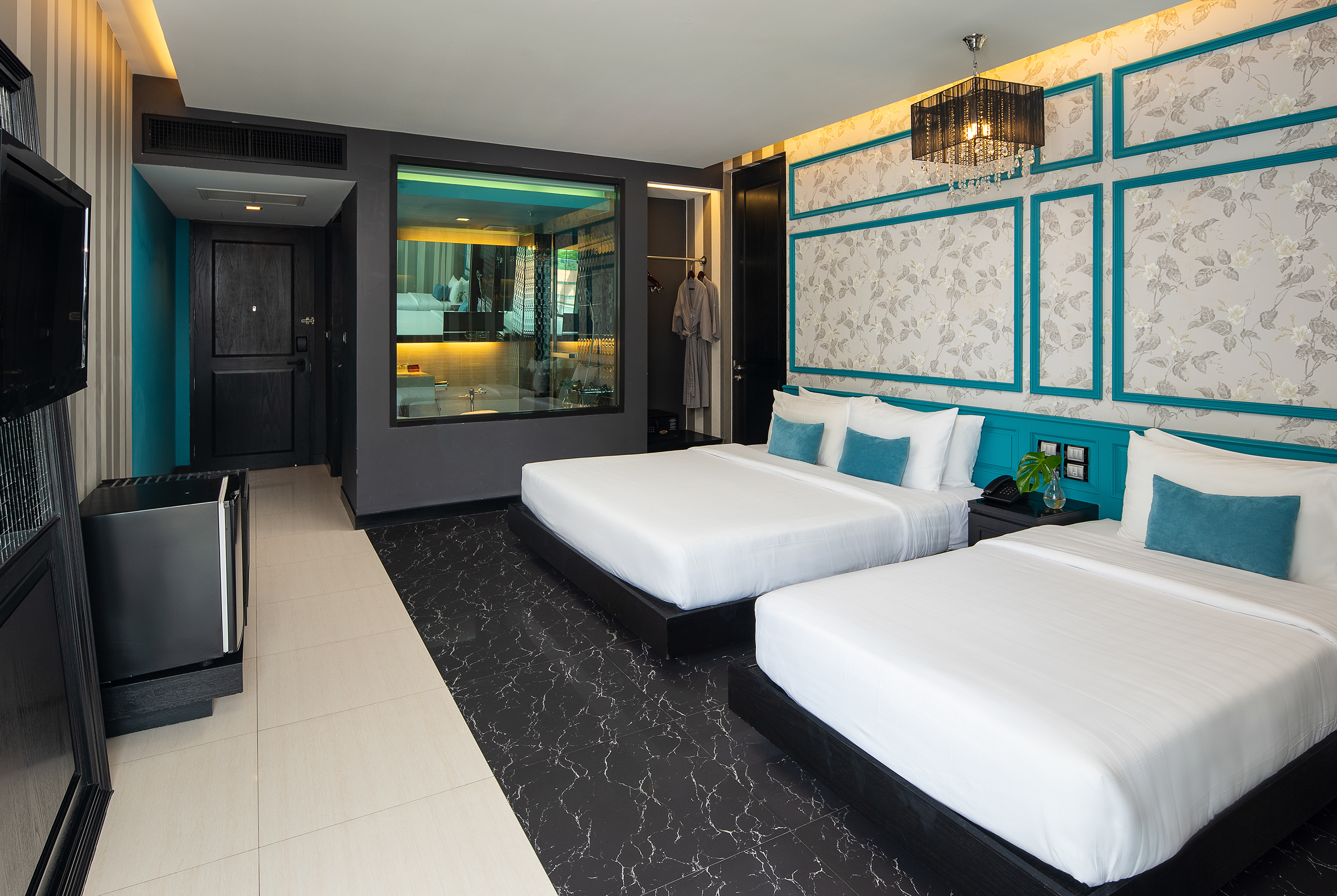 Double or Twin Deluxe