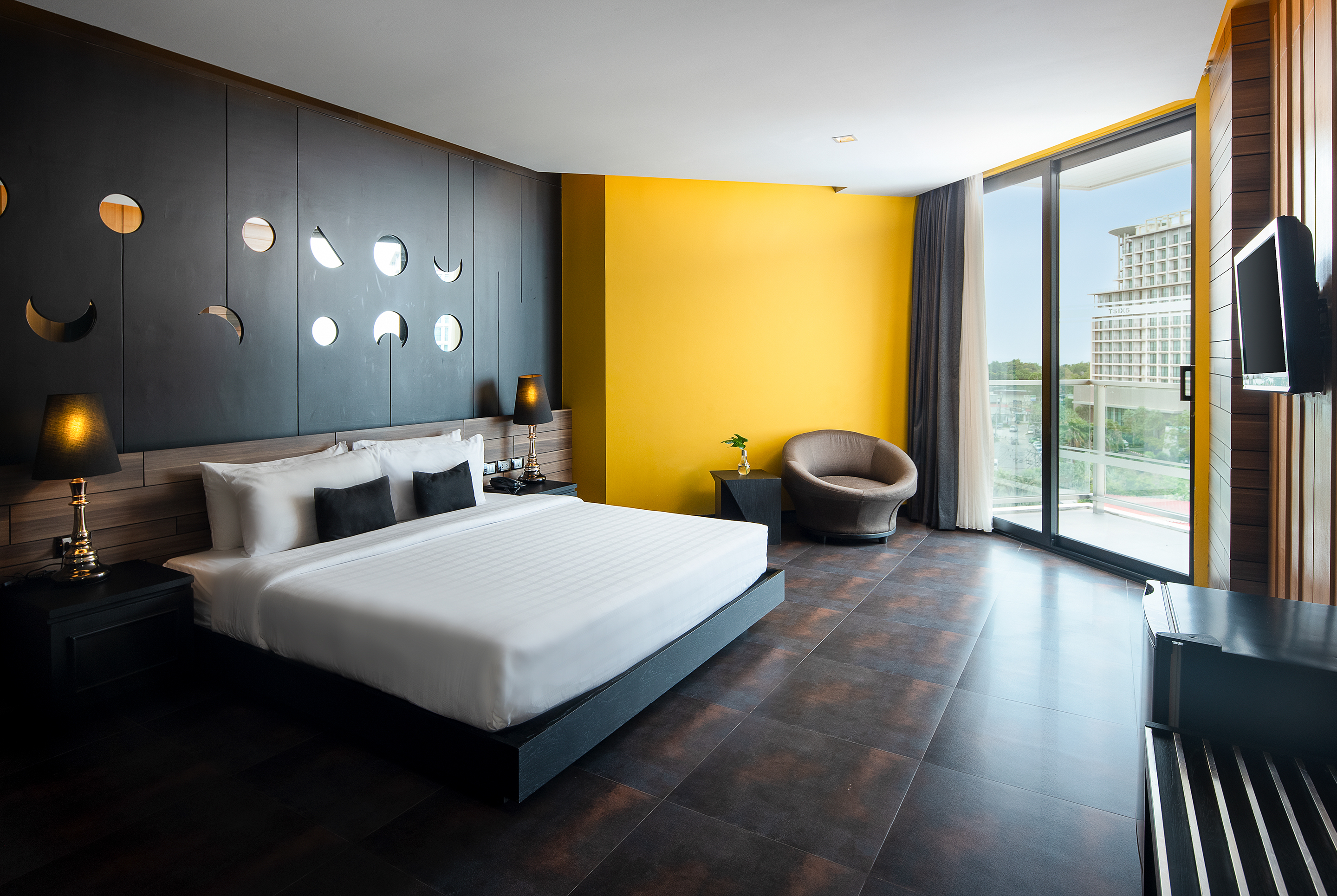 Double or Twin Deluxe