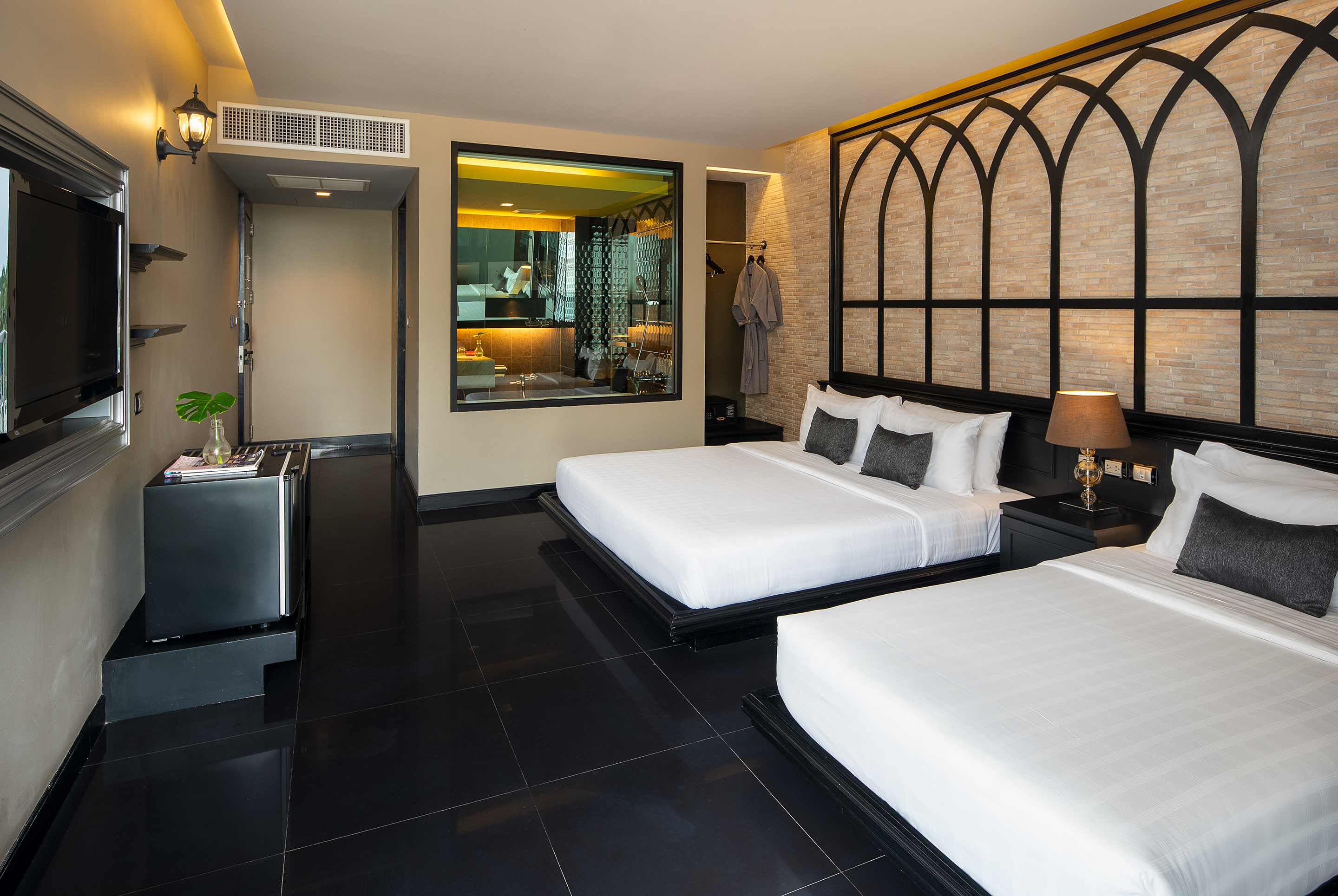 Double or Twin Deluxe