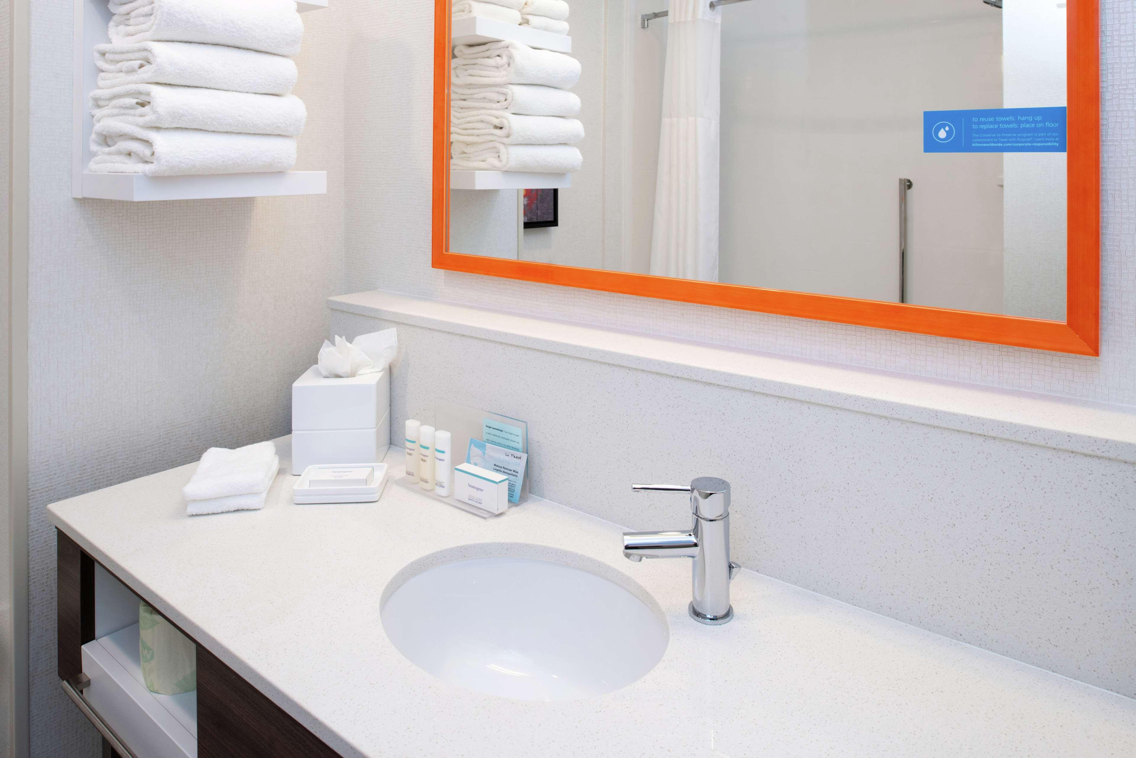 Suite Two Queen Beds