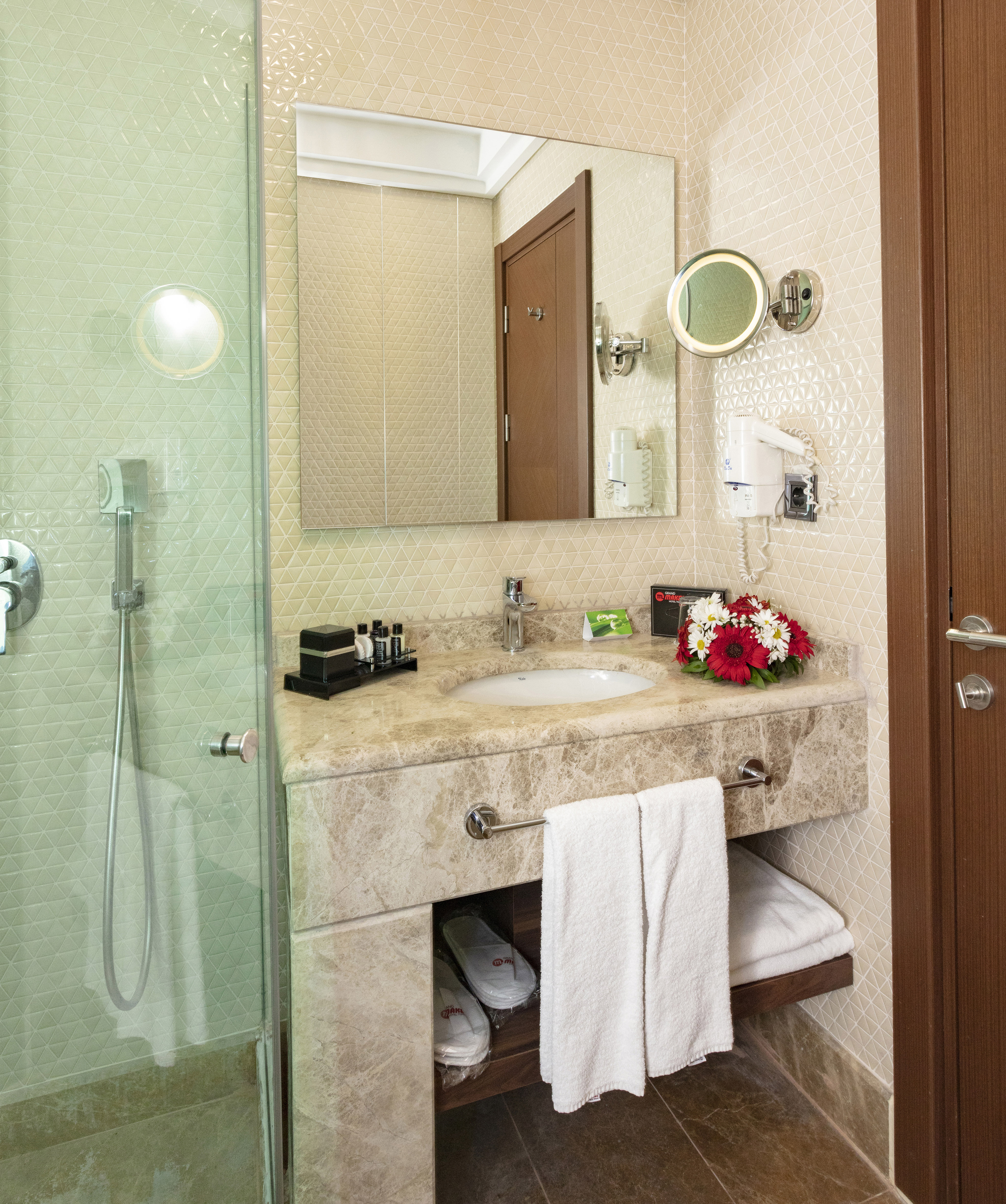 Junior Suite City View