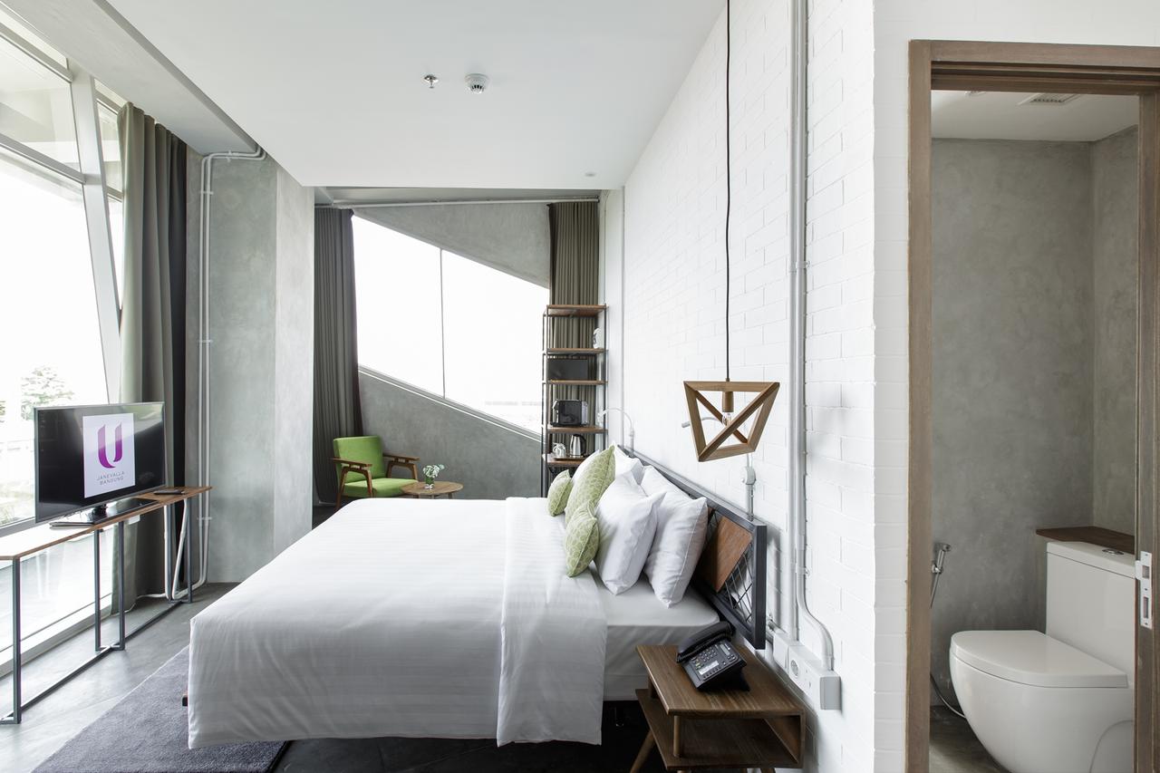 Double or Twin Superior