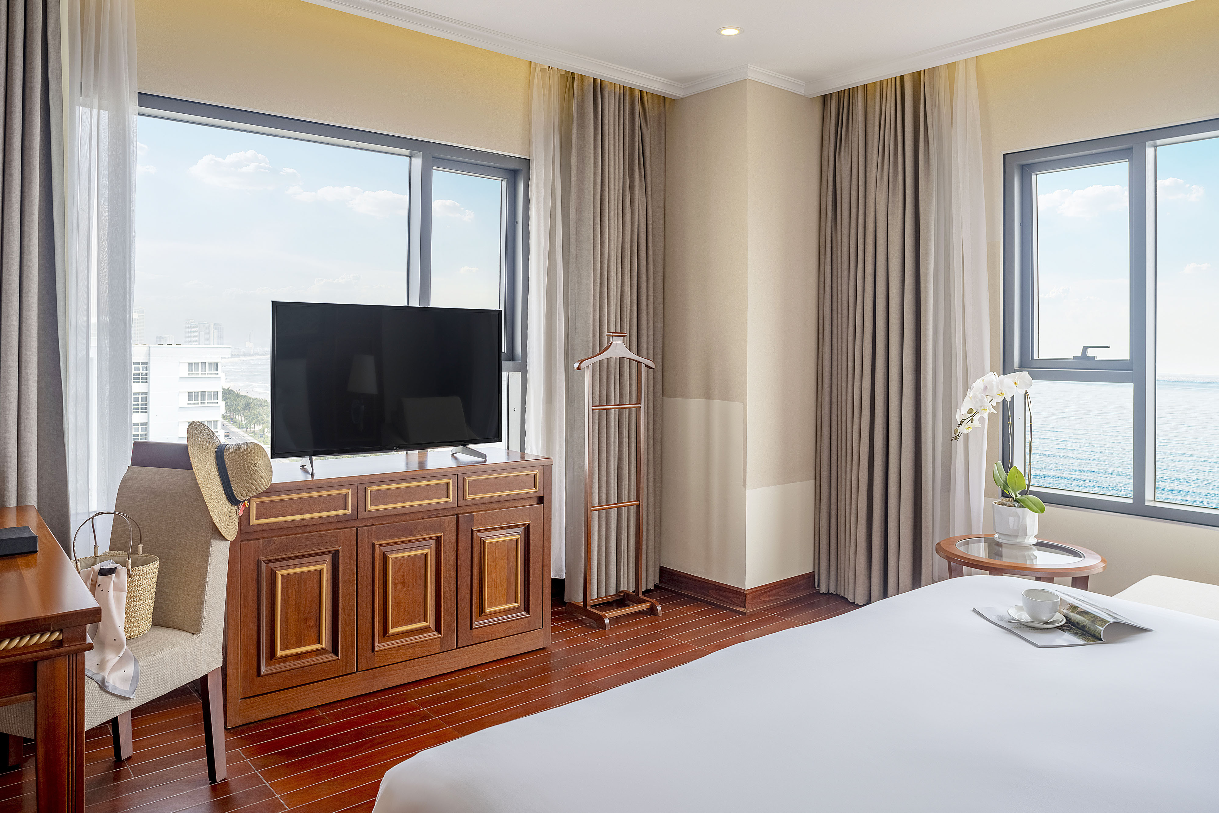 Junior Suite Ocean Front