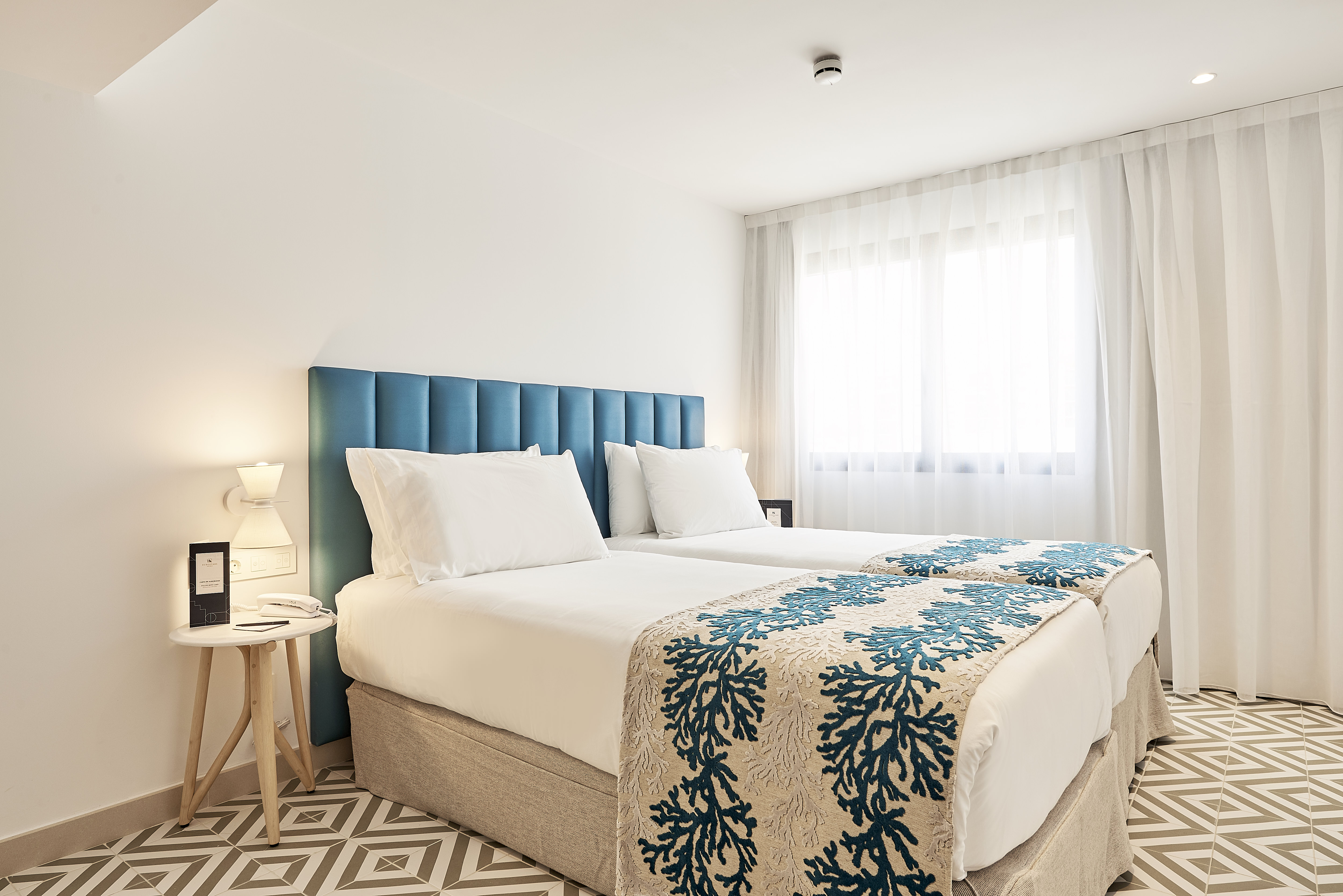 Suite Deluxe Capacity 4