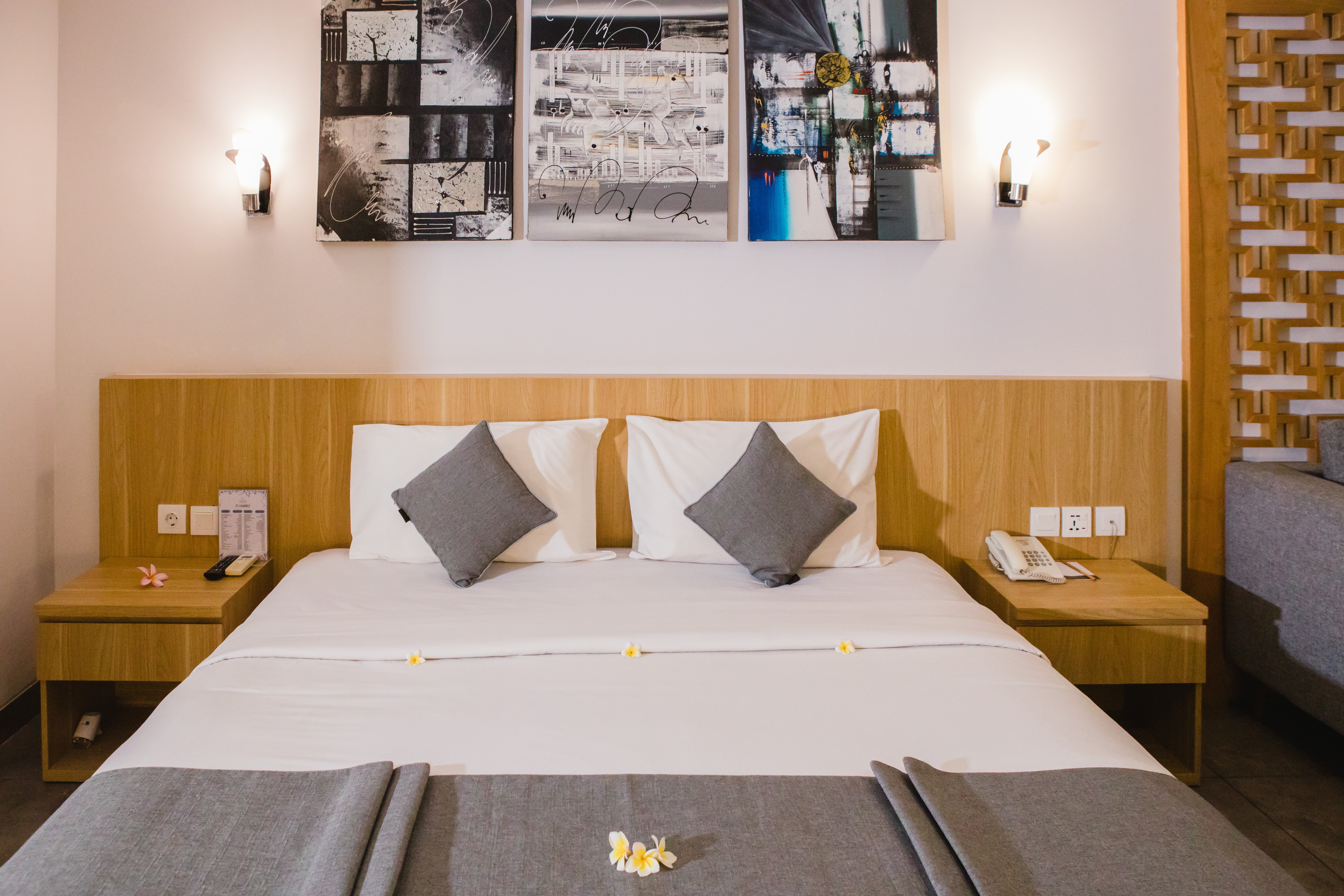 Double or Twin Deluxe