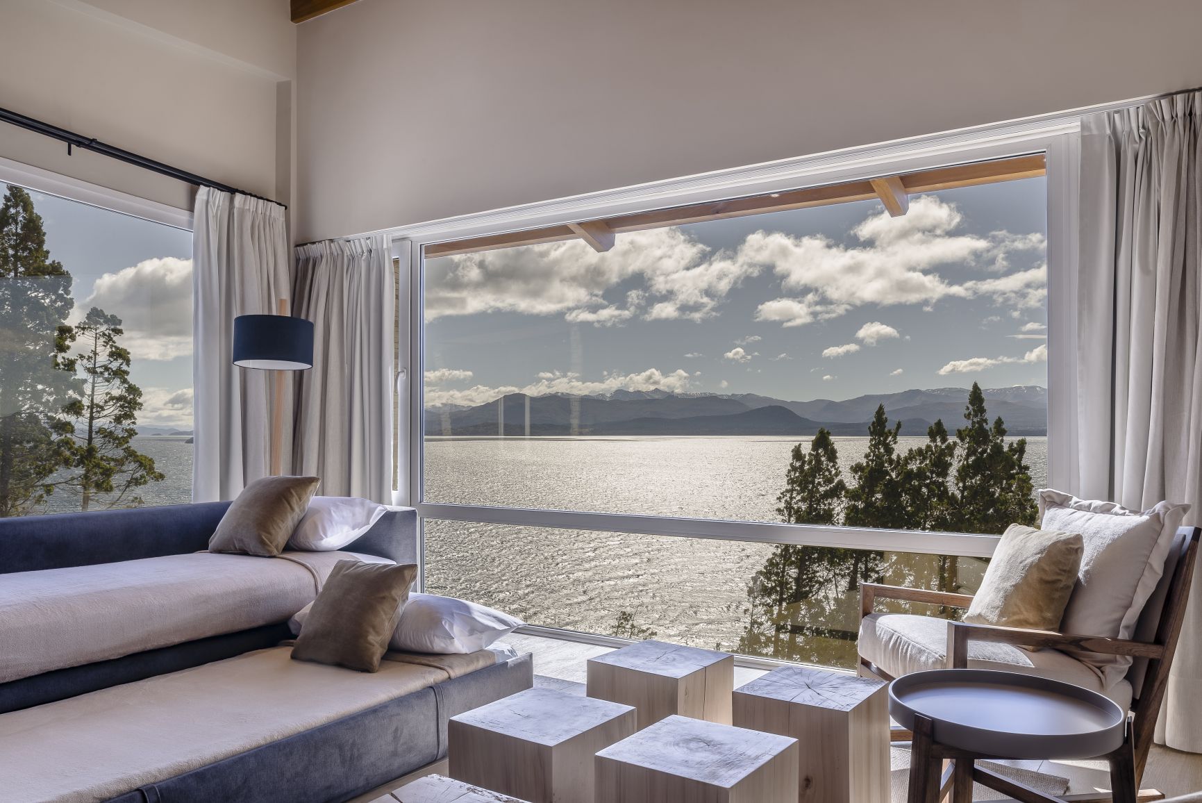 Suite Deluxe Lake View