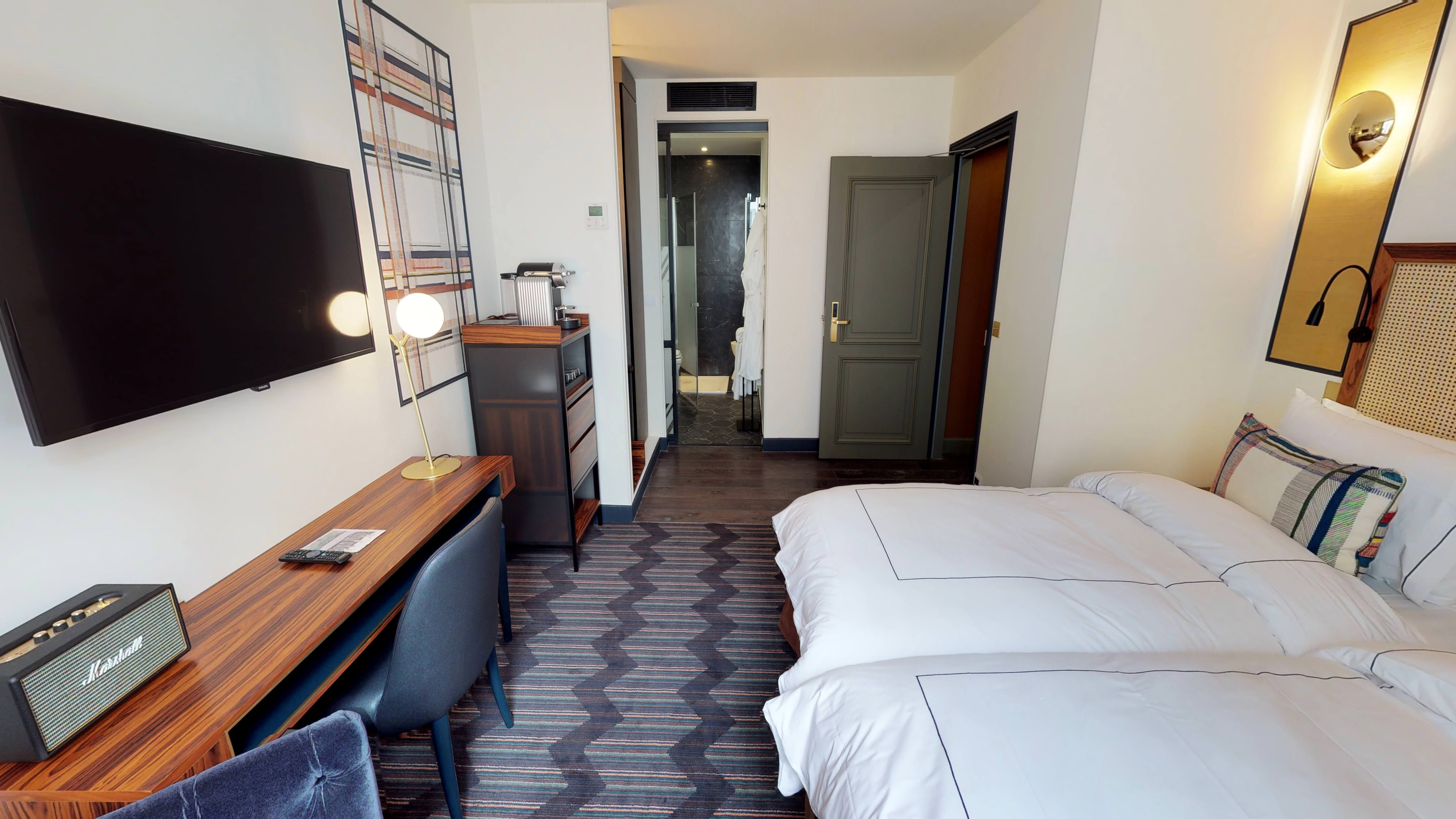 Double or Twin Standard