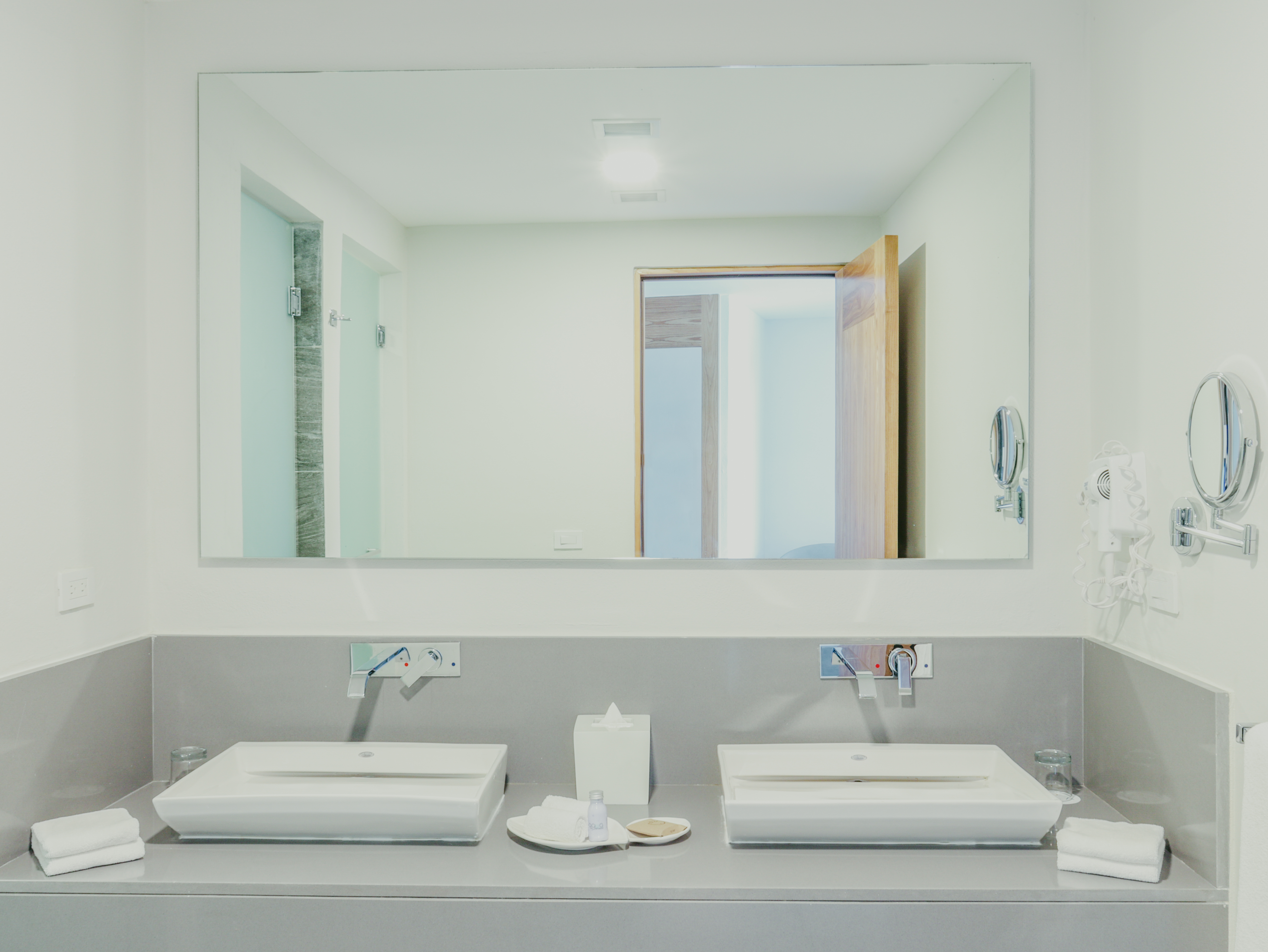 Double Superior King Bed