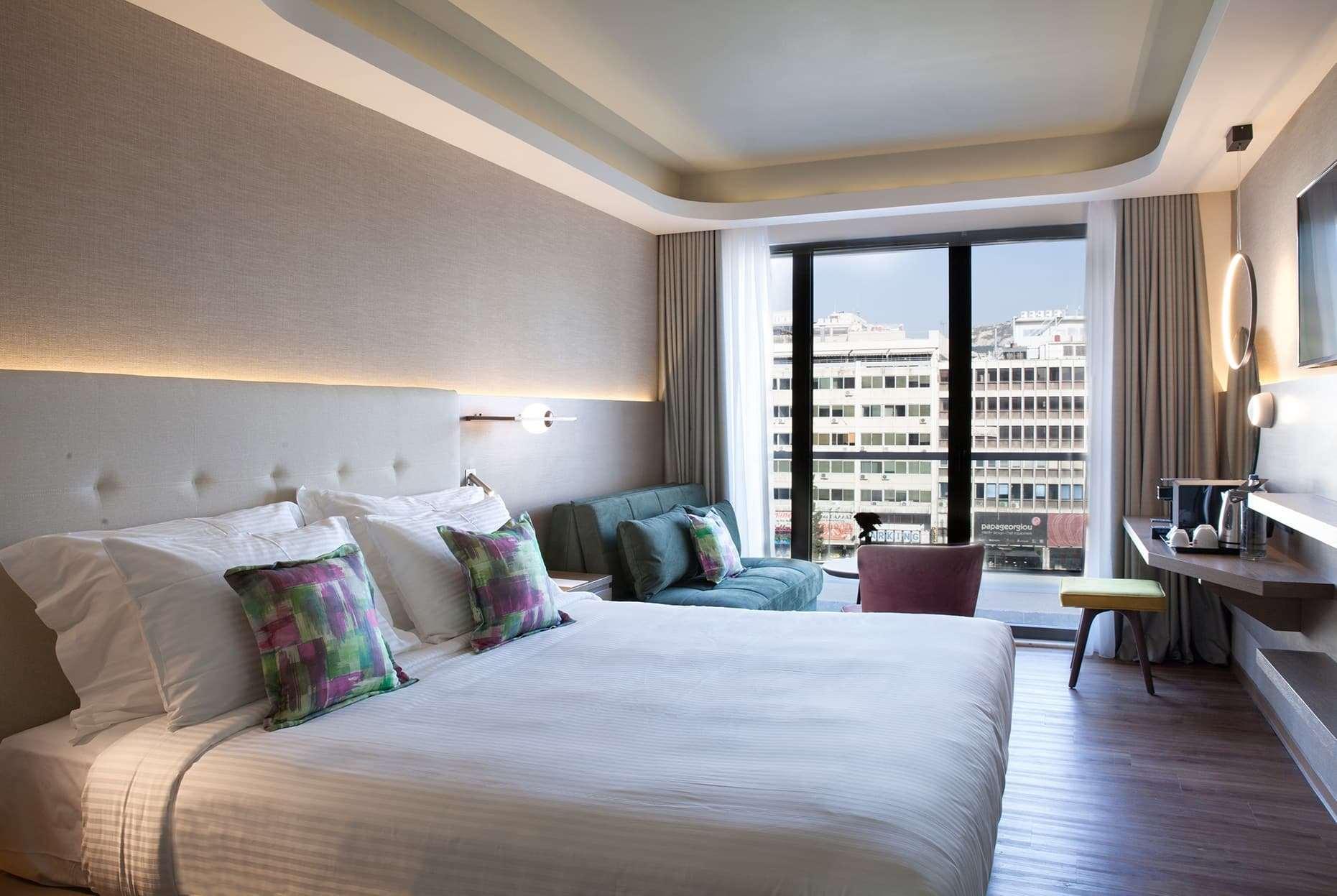 Twin Executive City View