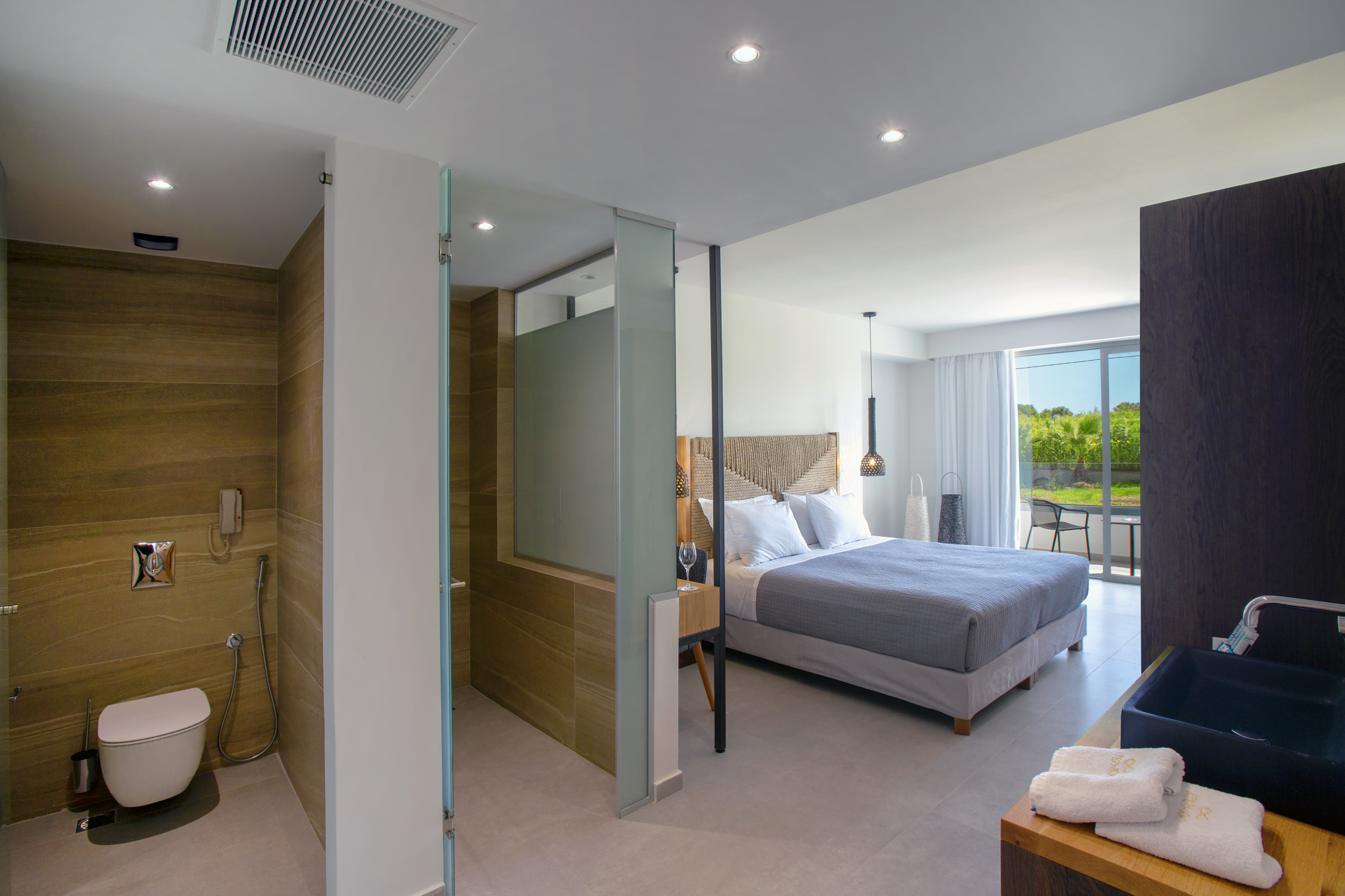 Double or Twin Deluxe