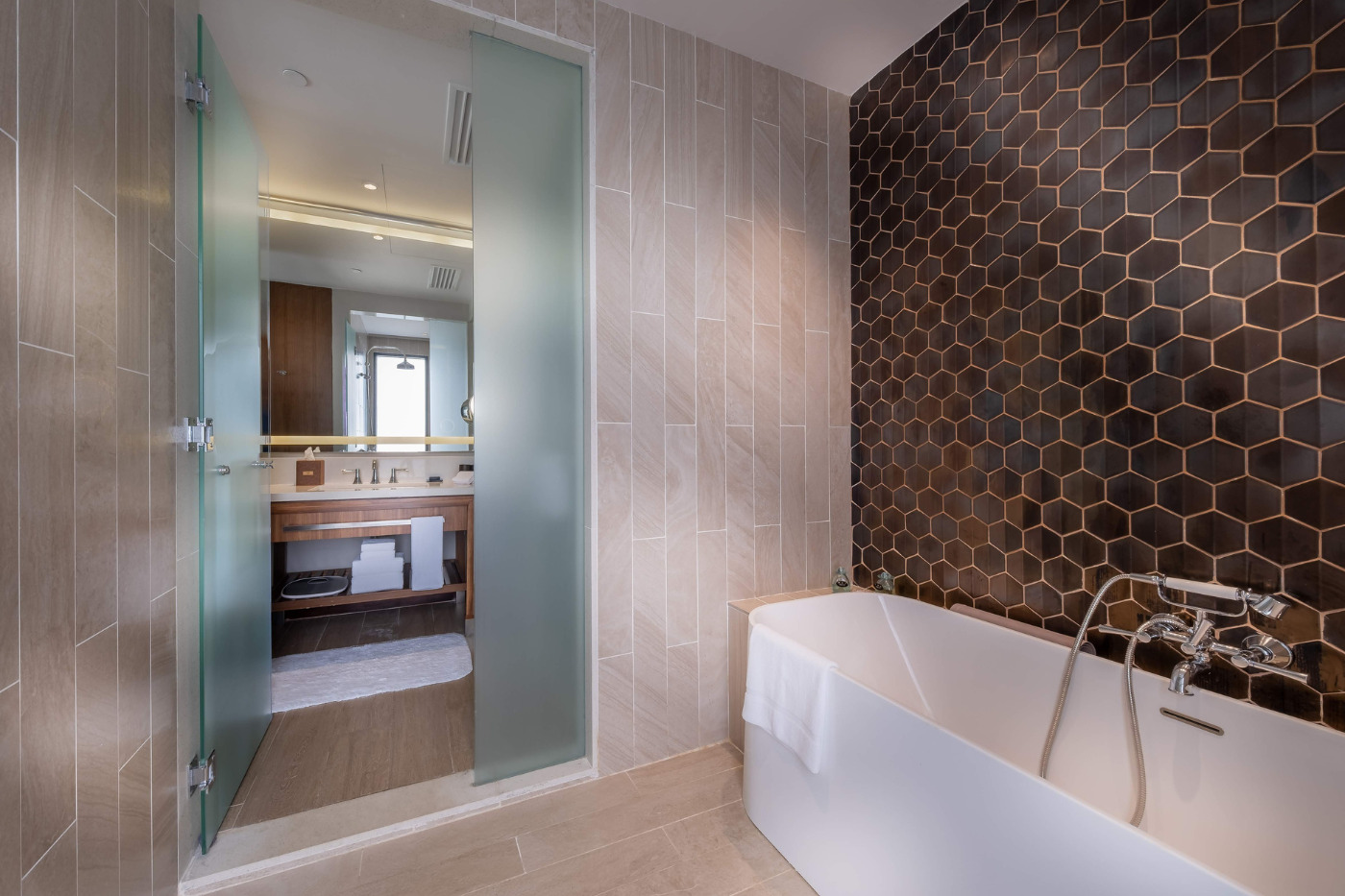 Suite King Bed One Bedroom 