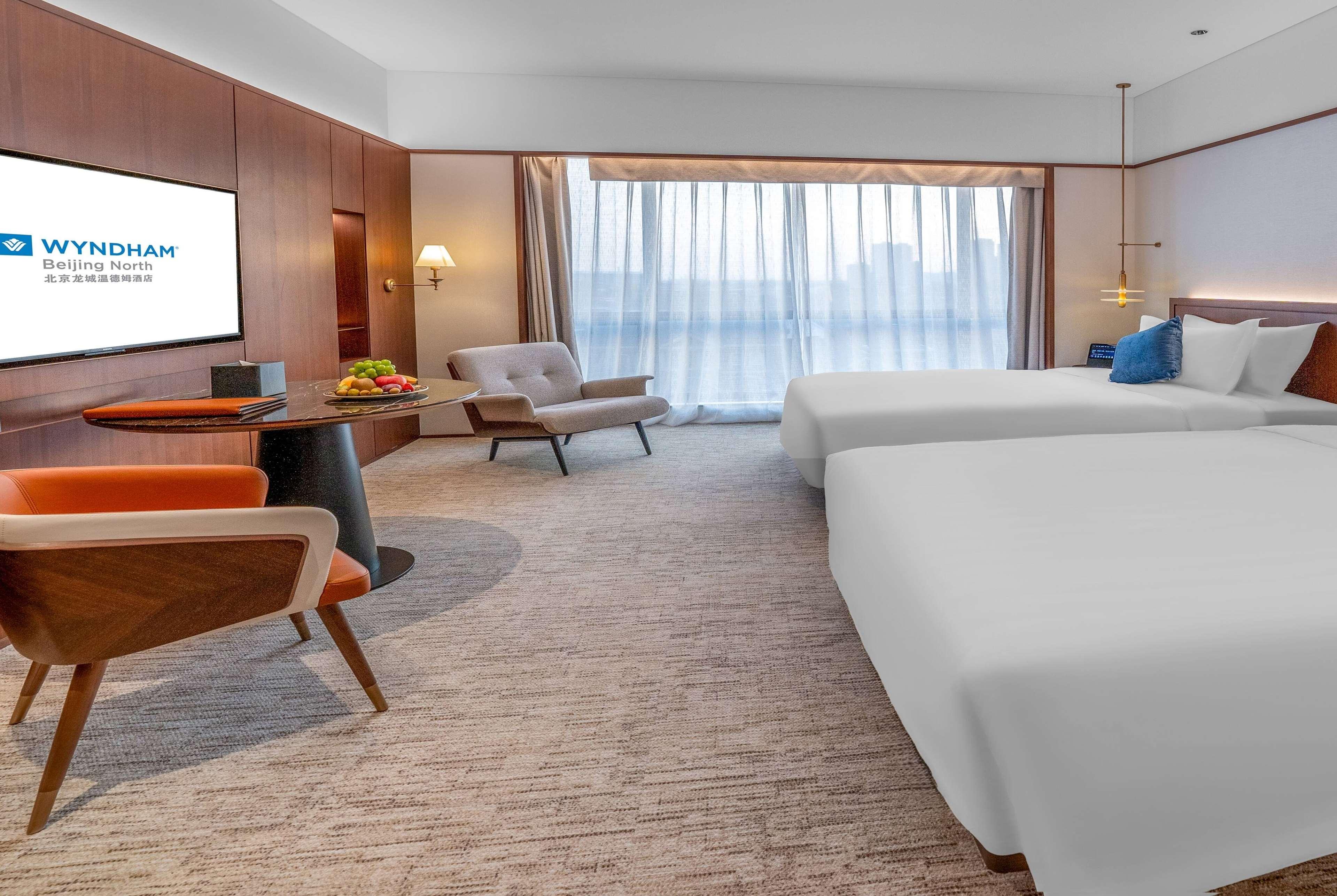 Twin Deluxe Executive