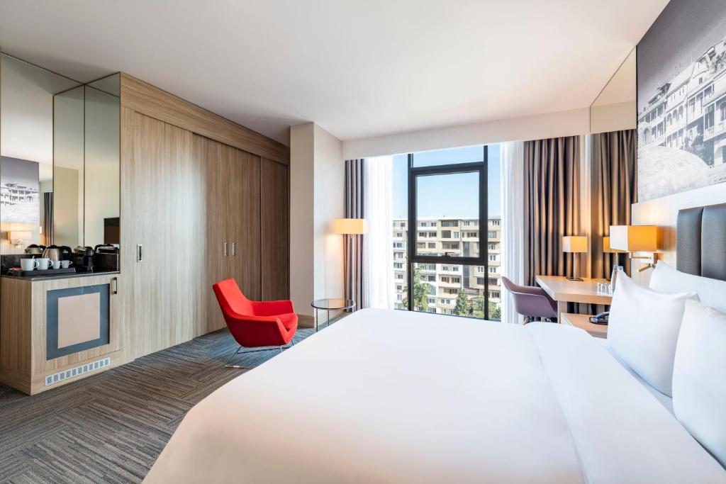 Double Accessible Superior