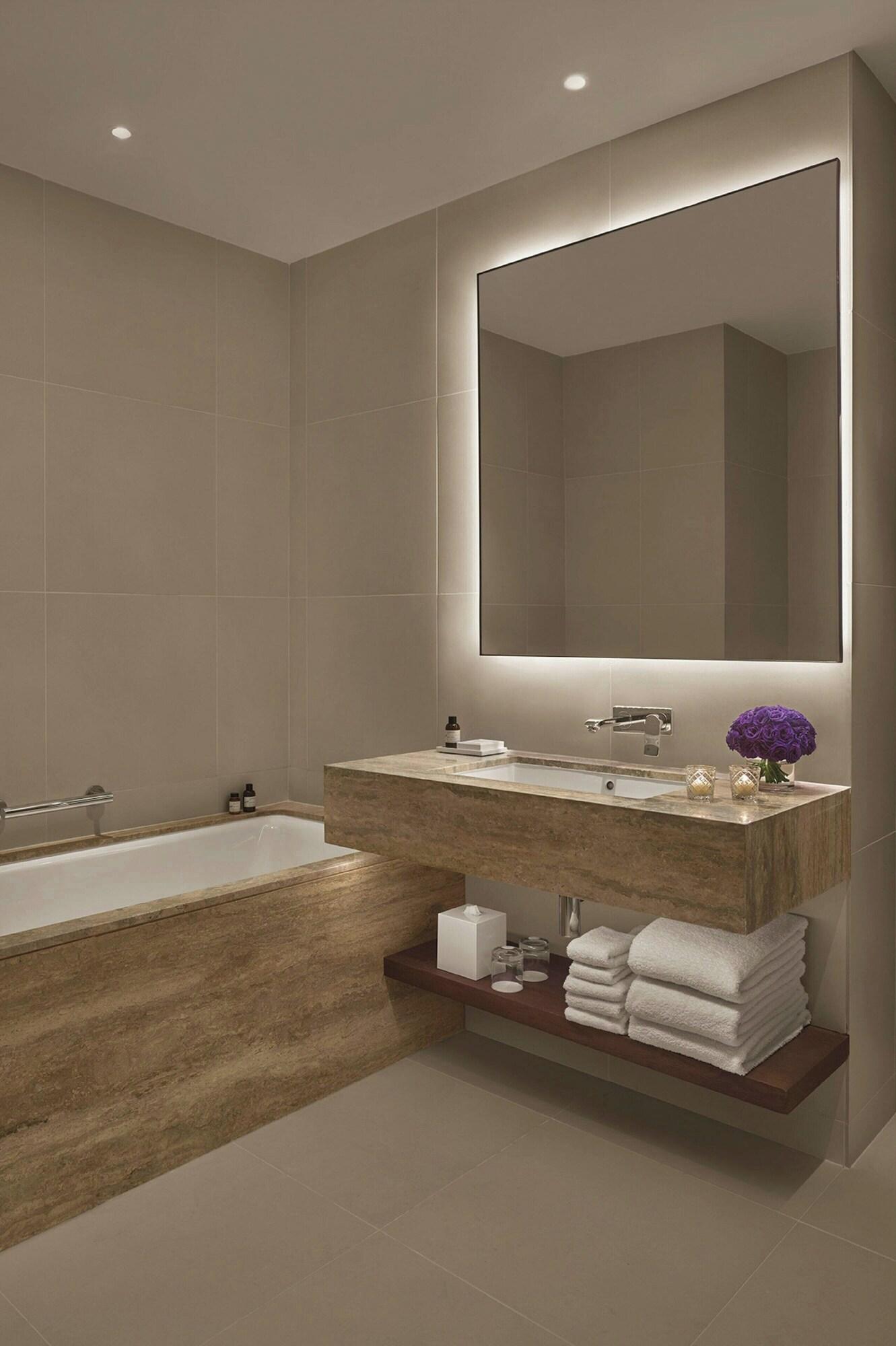 Apartment King Bed Two Bedrooms