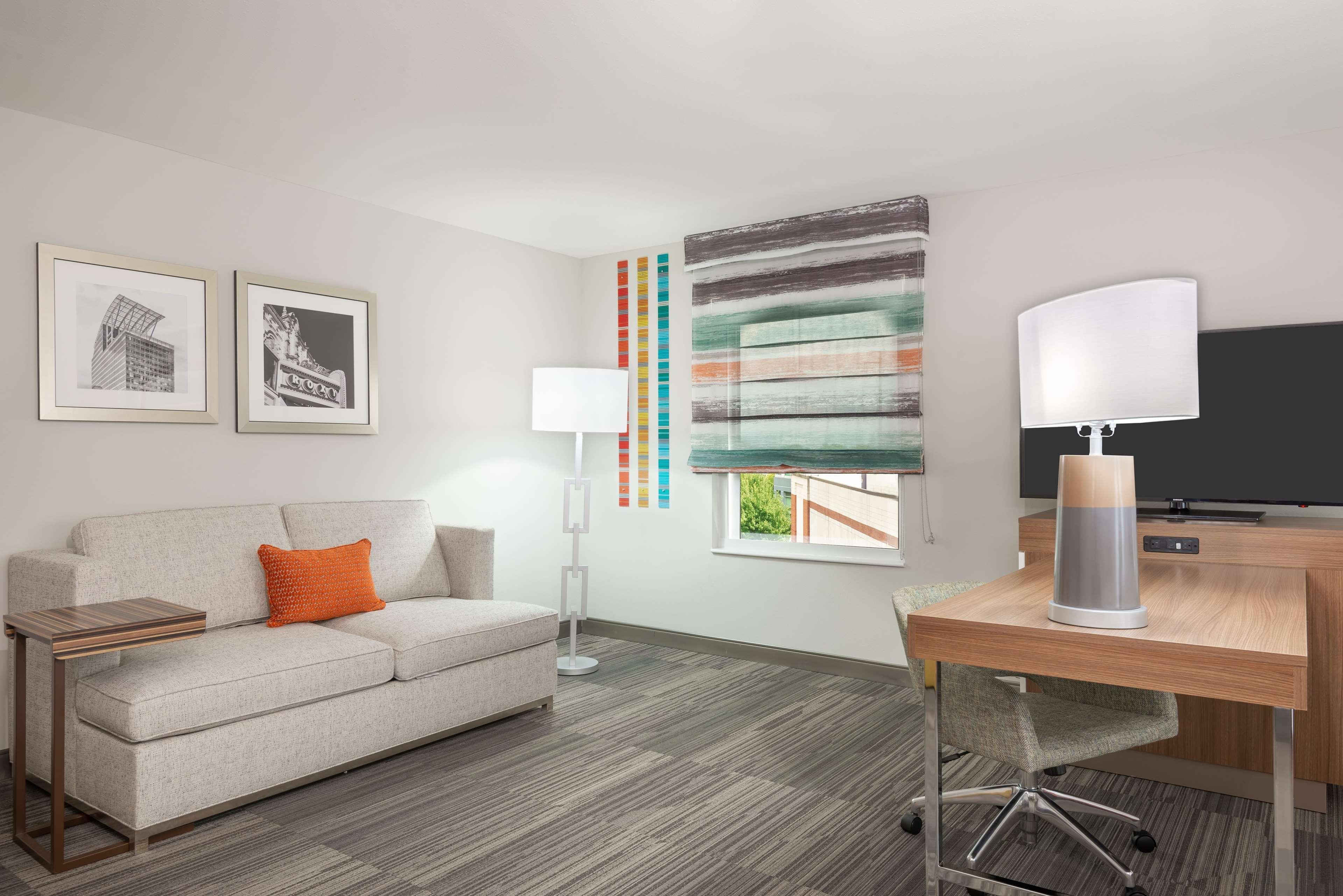 Suite Two Queen Beds