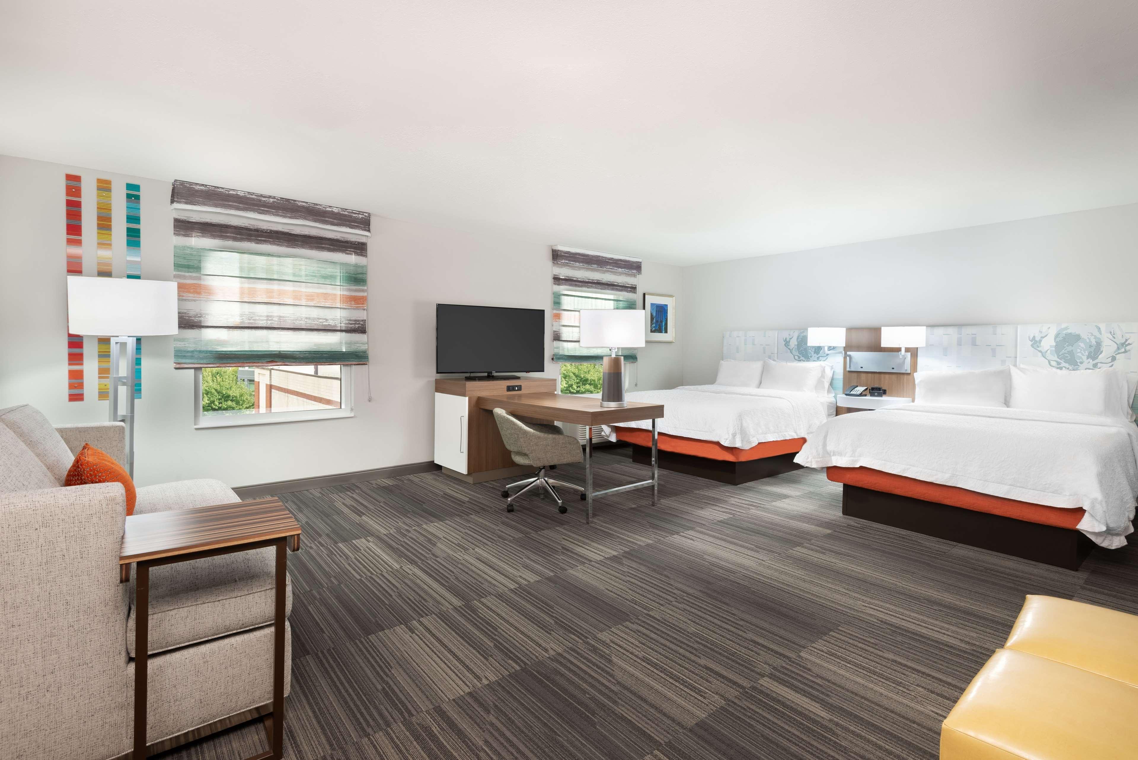 Suite Two Queen Beds