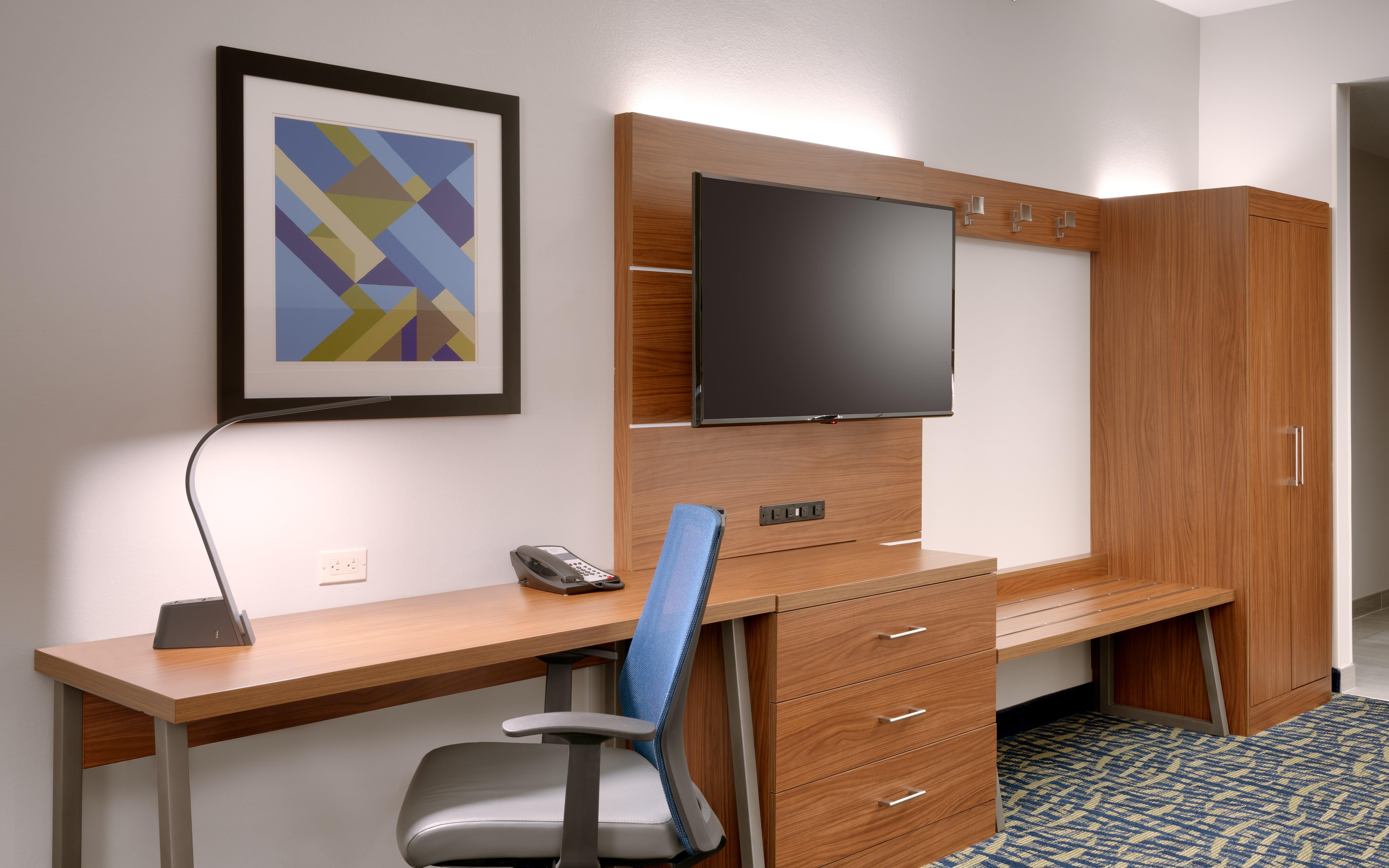 Suite Two Queen Beds