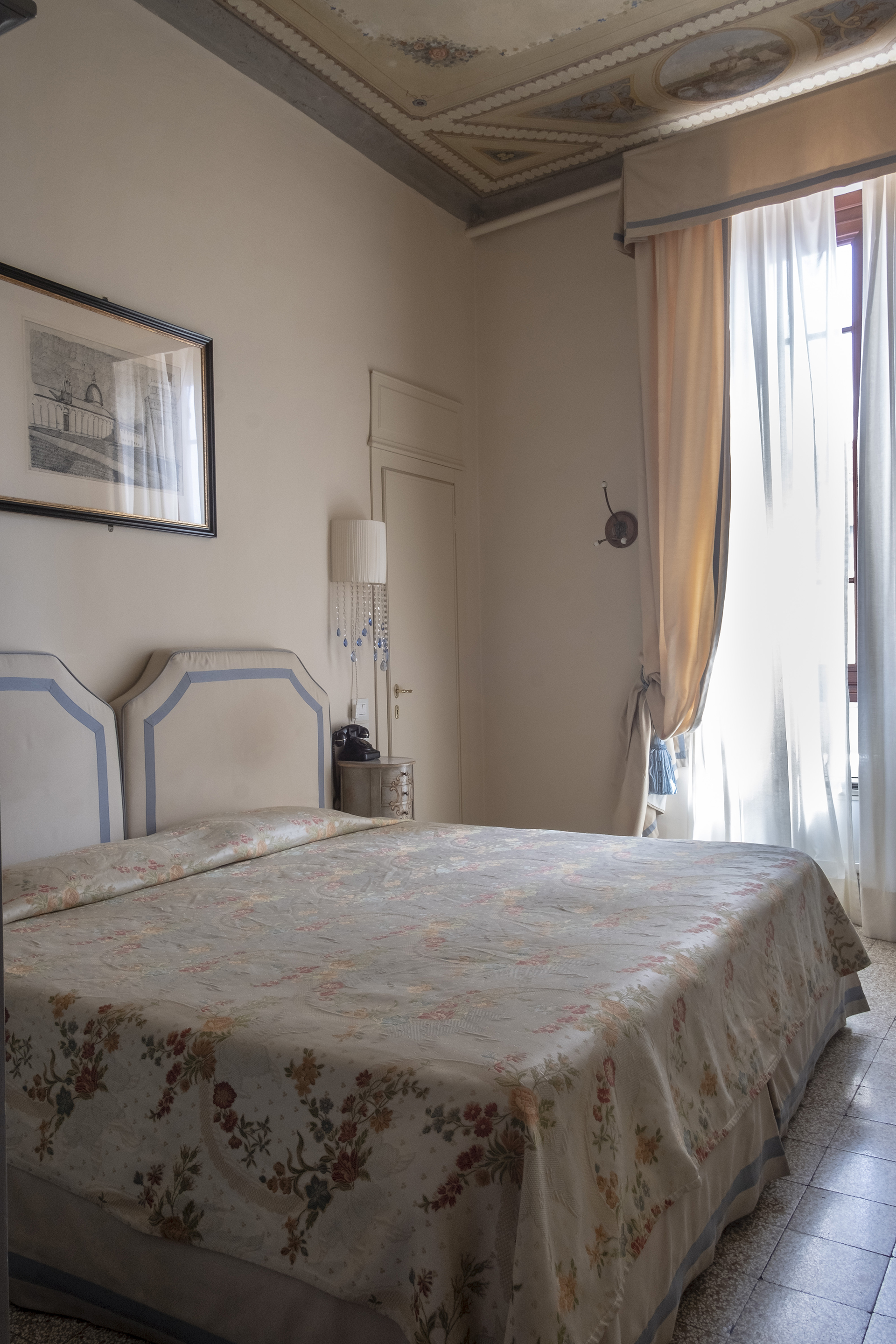 Double Single Classic