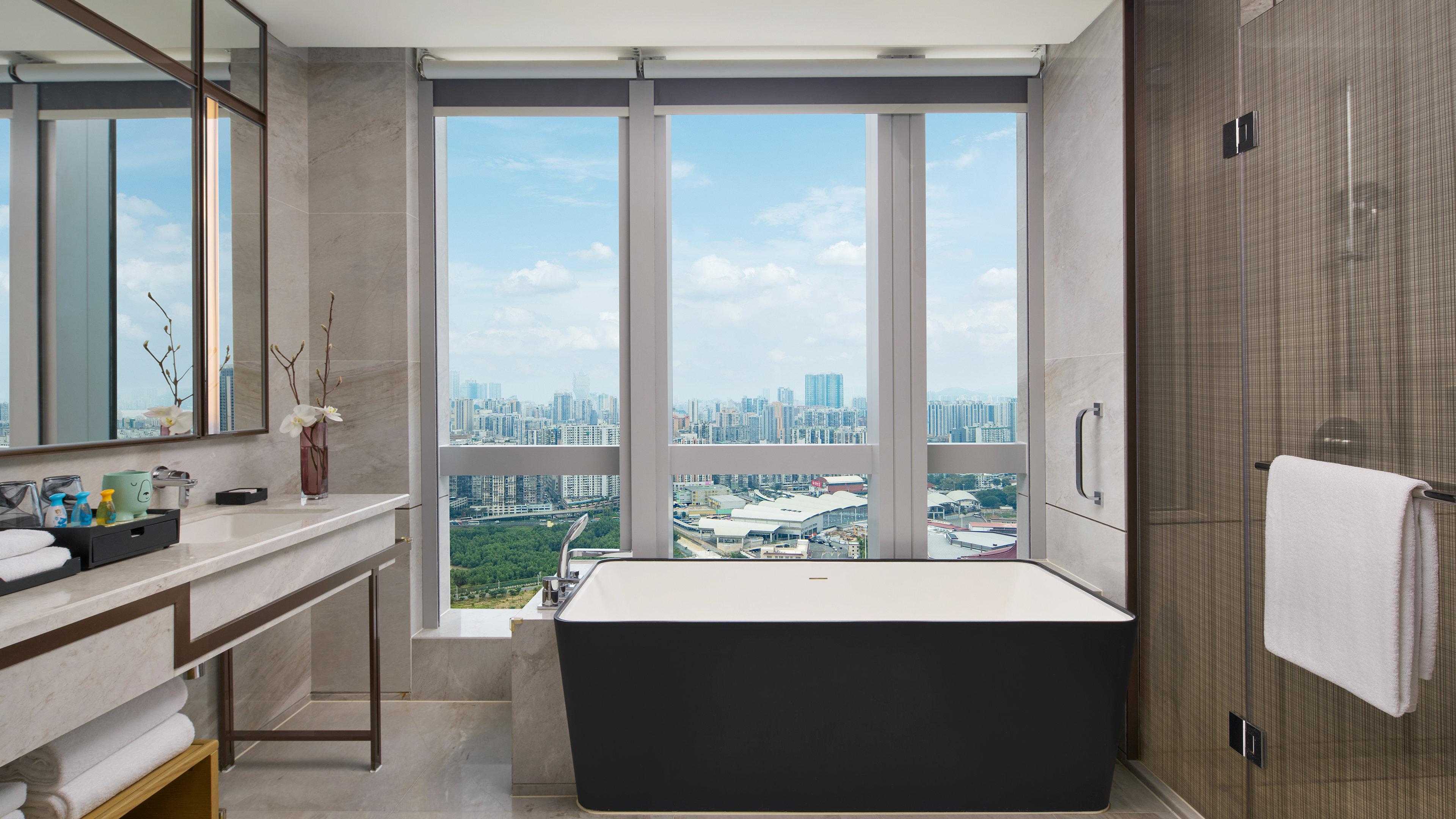 Triple Premium City View