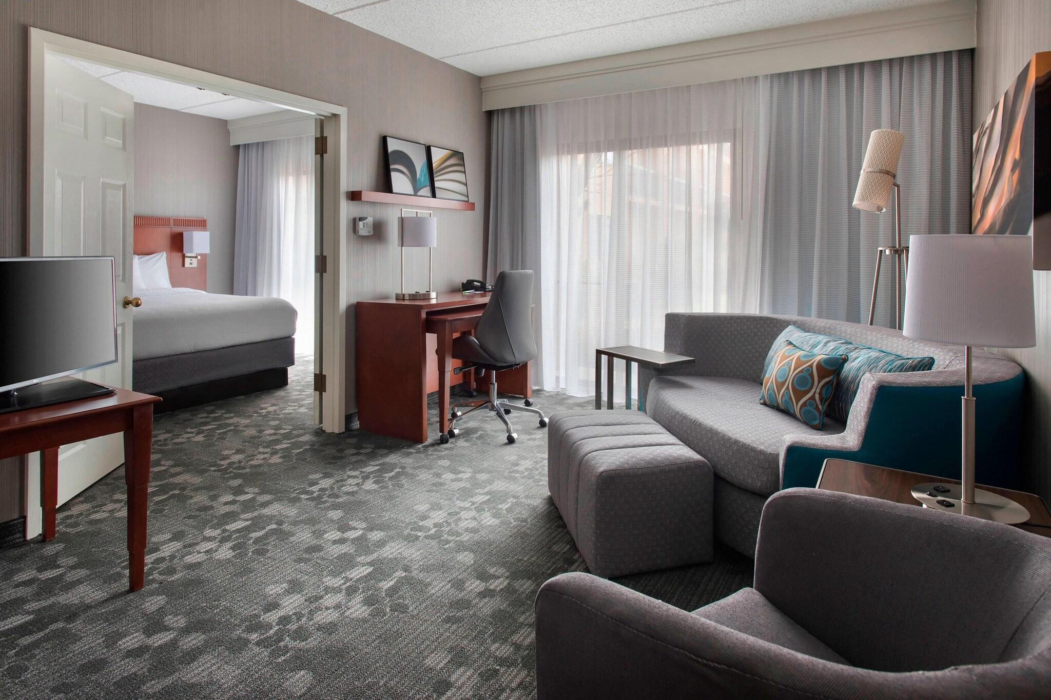 Suite King Bed One Bedroom 