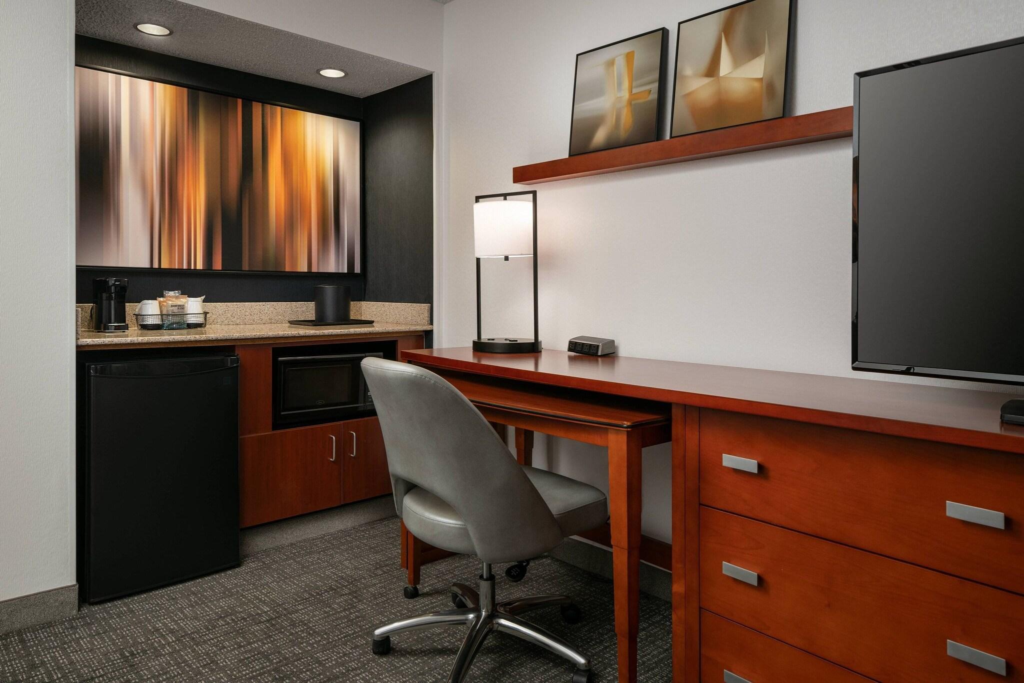 Suite Two Queen Beds