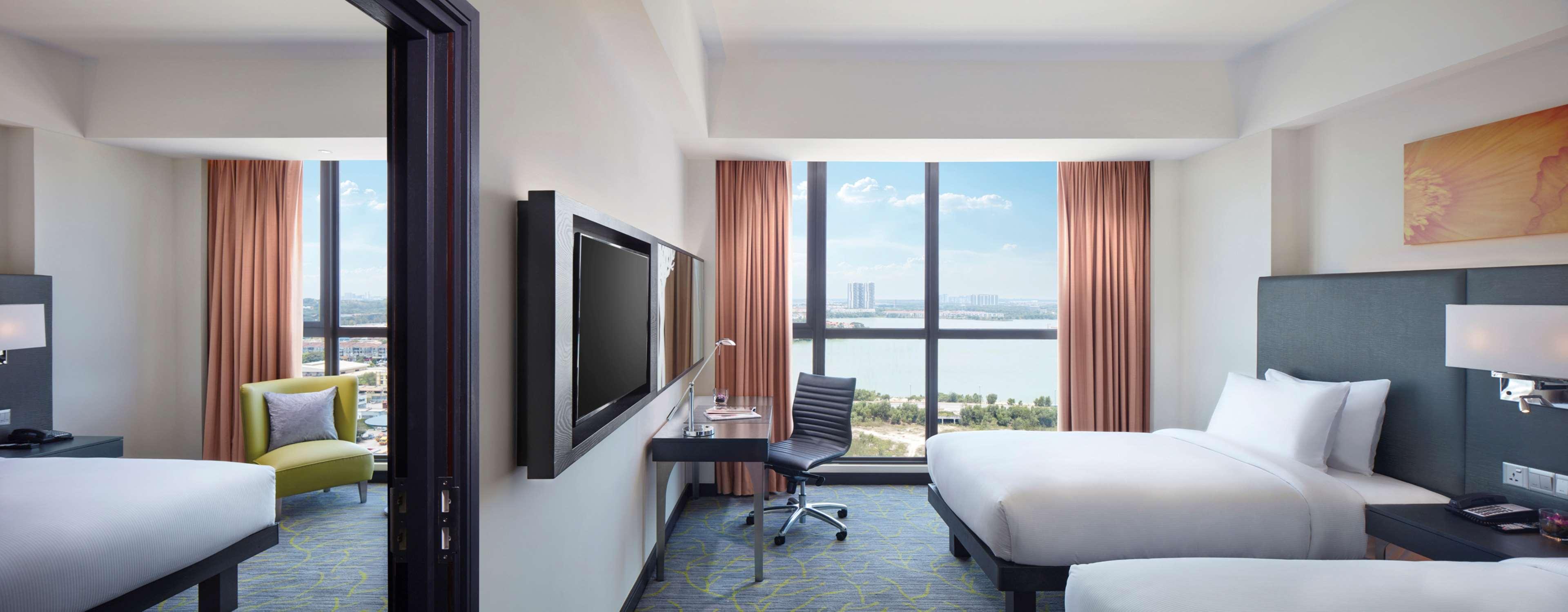 Double Guest Room King Bed