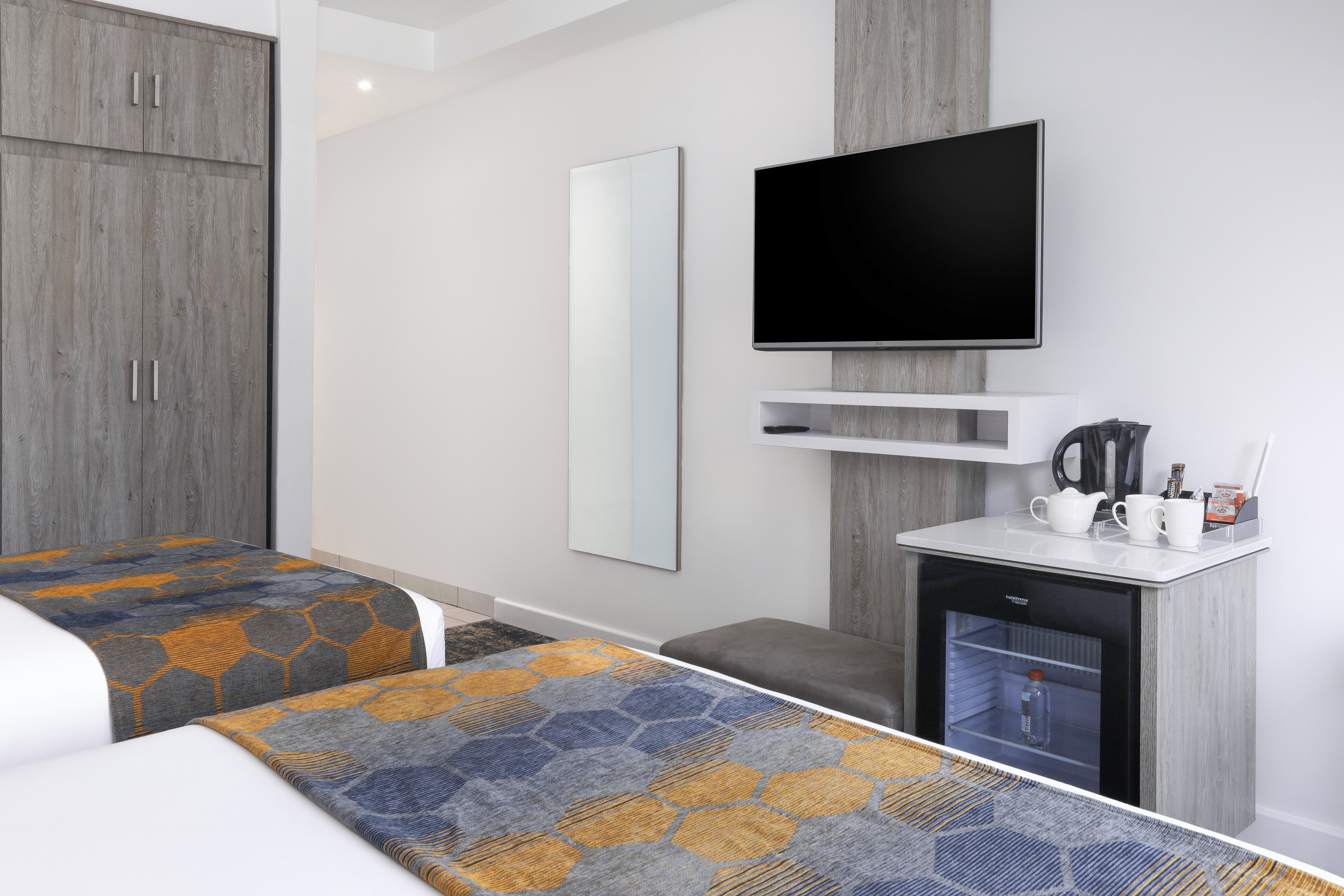 Room Two Double Beds Non Smoking