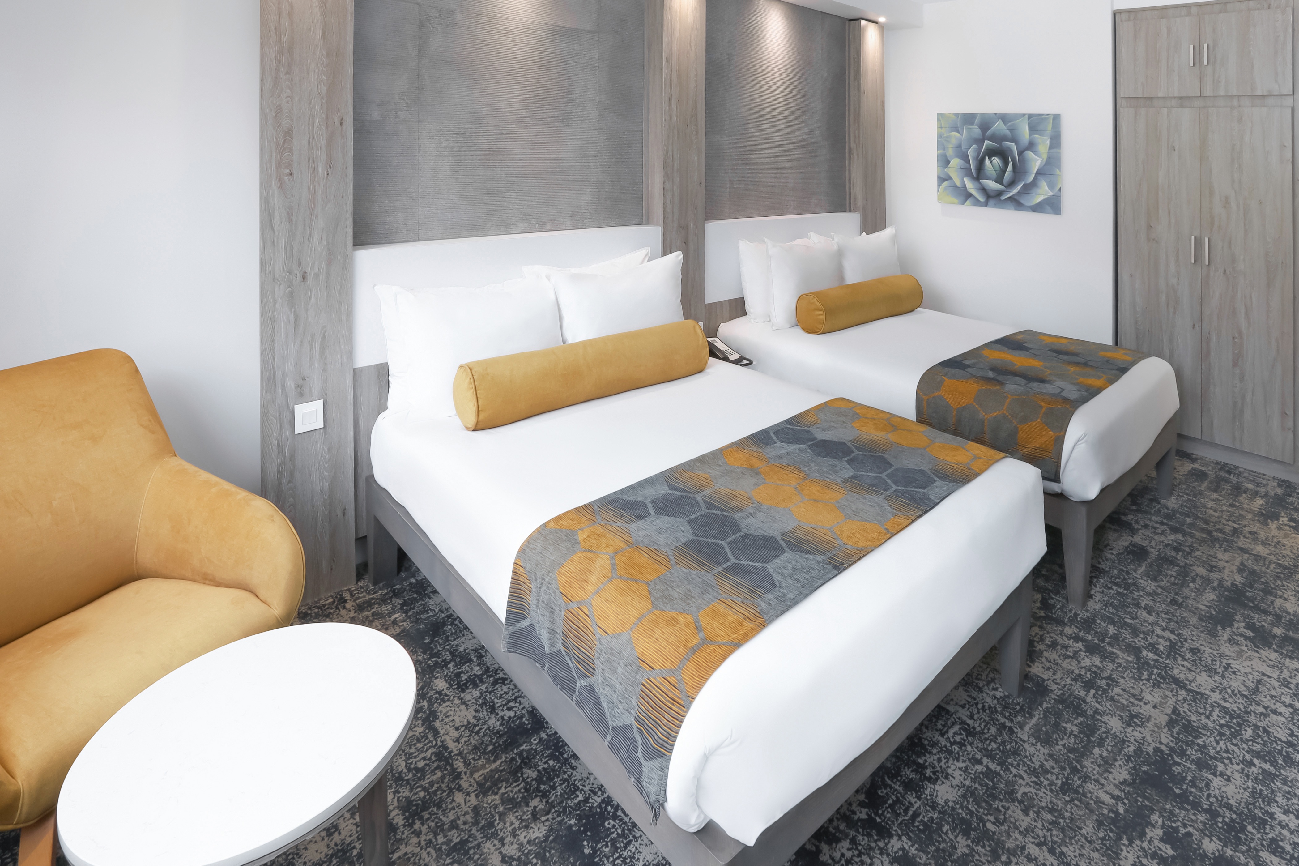 Room Two Double Beds Non Smoking