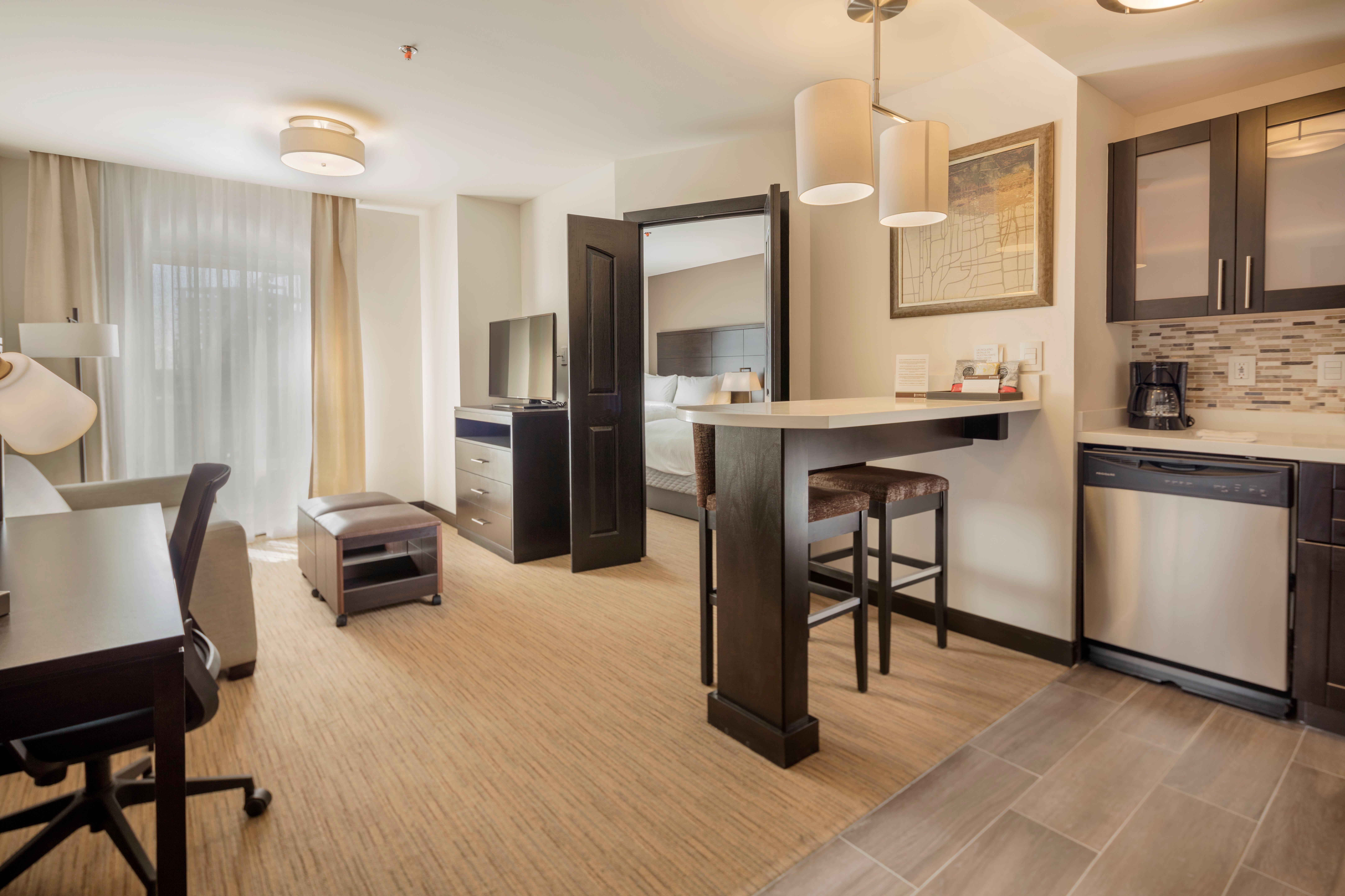 Suite Two Queen Beds One Bedroom