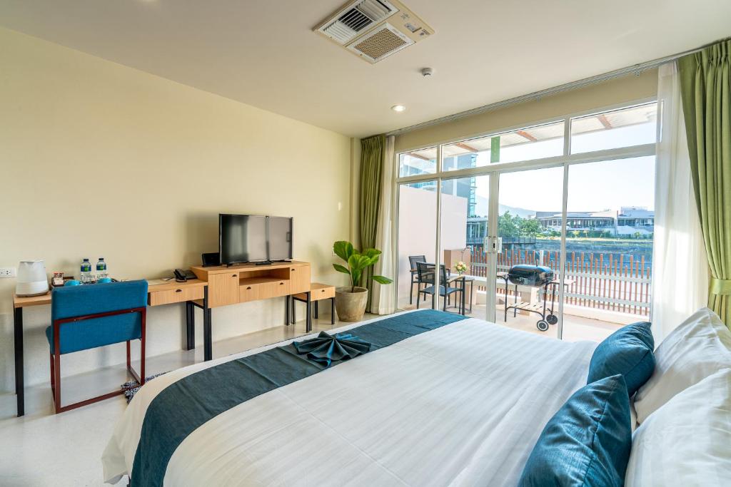 Double or Twin with Terrace