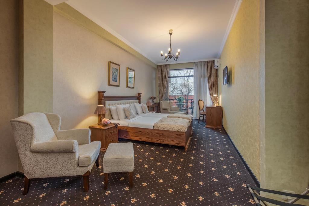 Double or Twin Superior