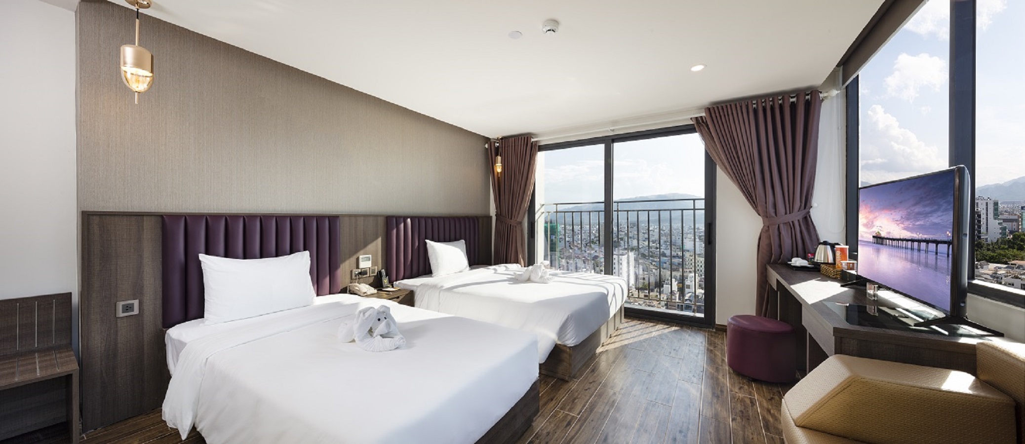 Double or Twin Deluxe City View