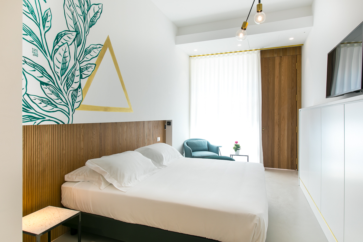 Double or Twin Superior