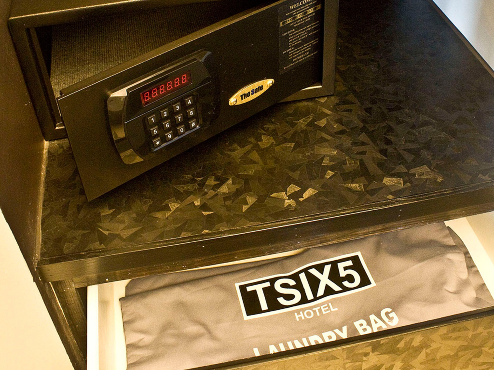 Double or Twin Deluxe Sea View