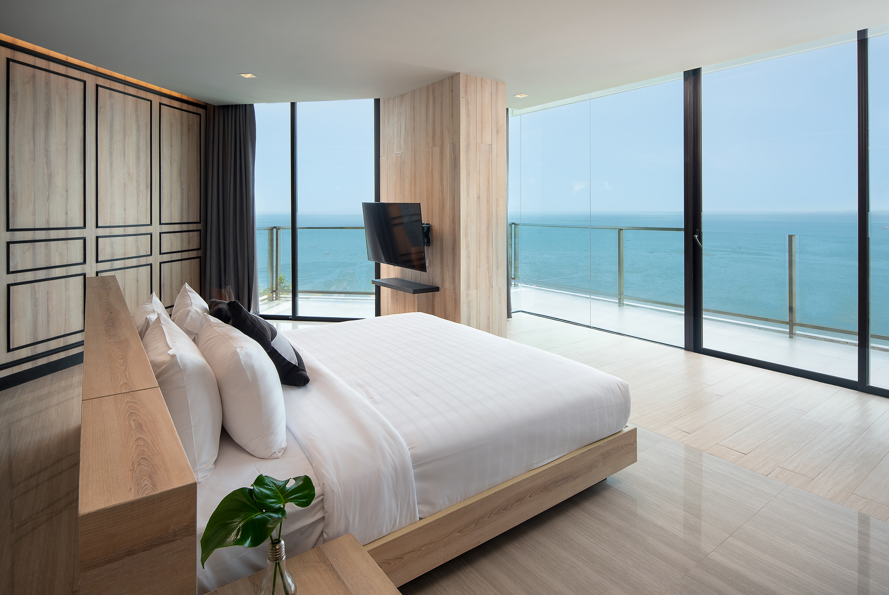 Suite Ocean Front Two Bedrooms