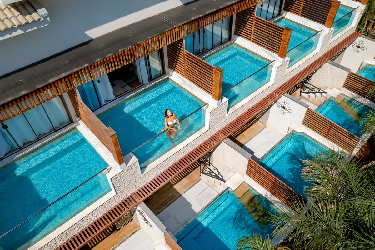 Suite with Private Pool