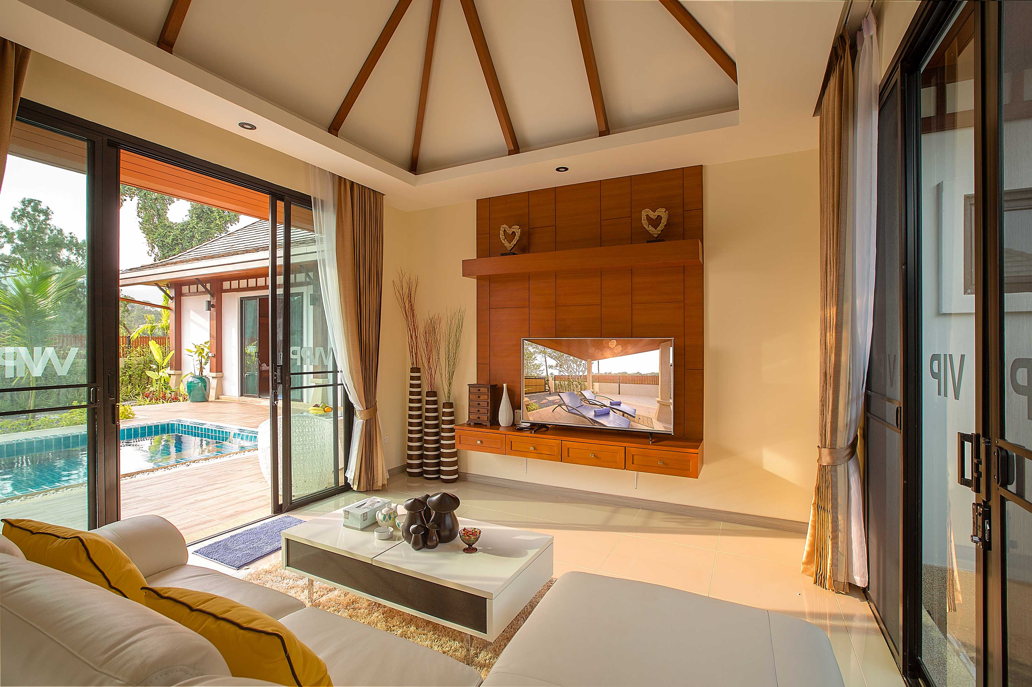 Villa Four Bedrooms with Private Pool