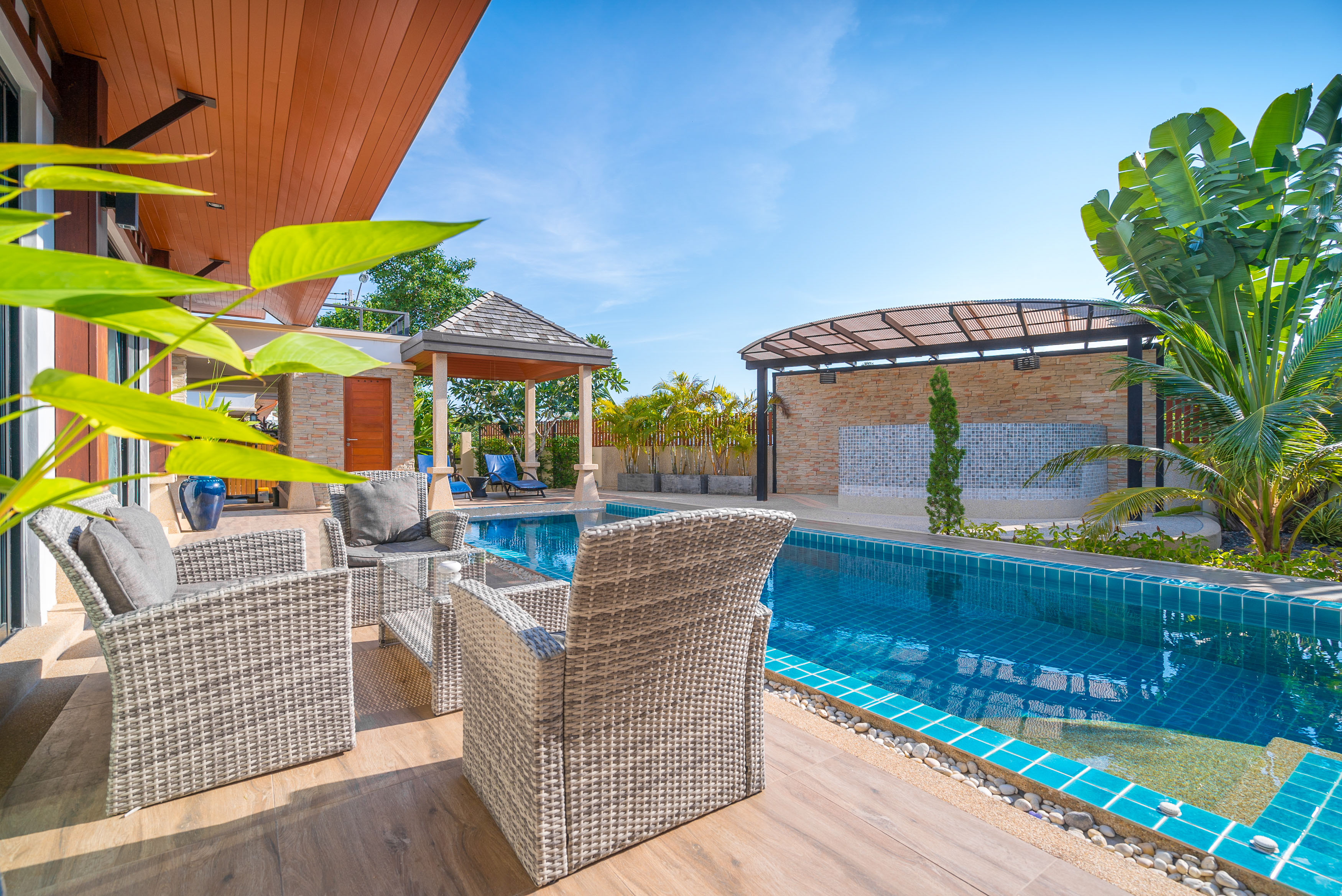 Villa Four Bedrooms with Private Pool