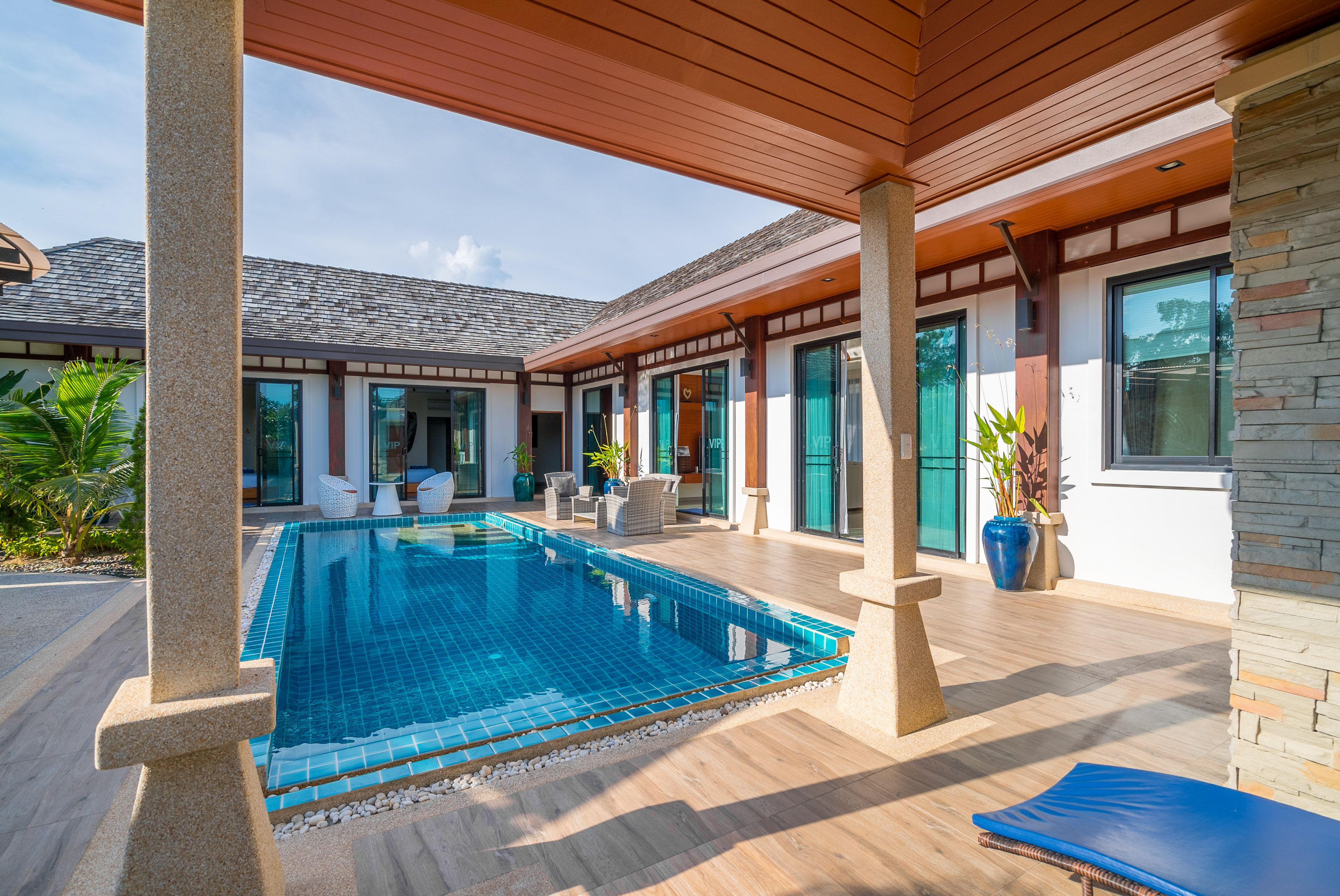 Villa Four Bedrooms with Private Pool