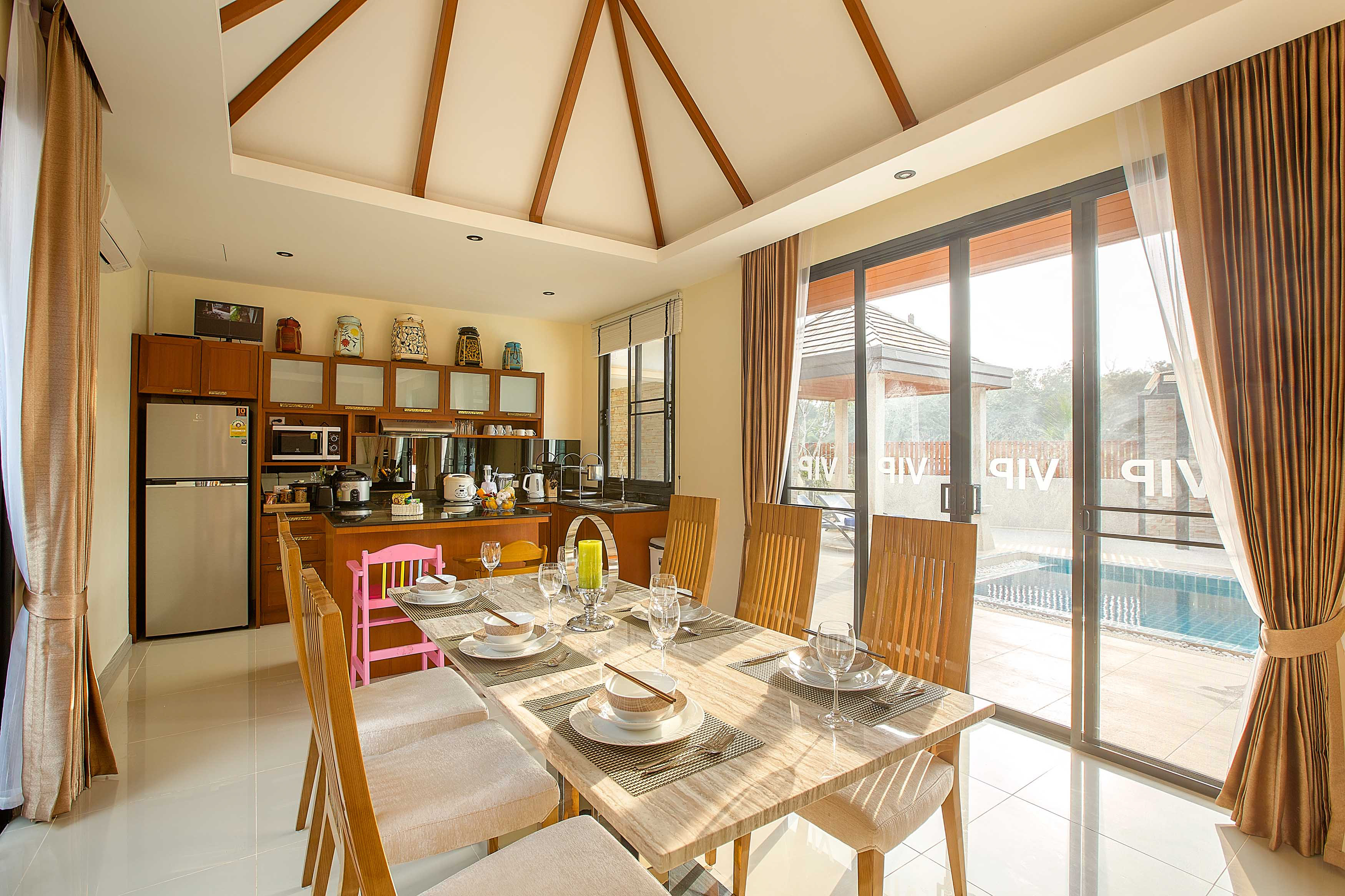 Villa Four Bedrooms with Private Pool