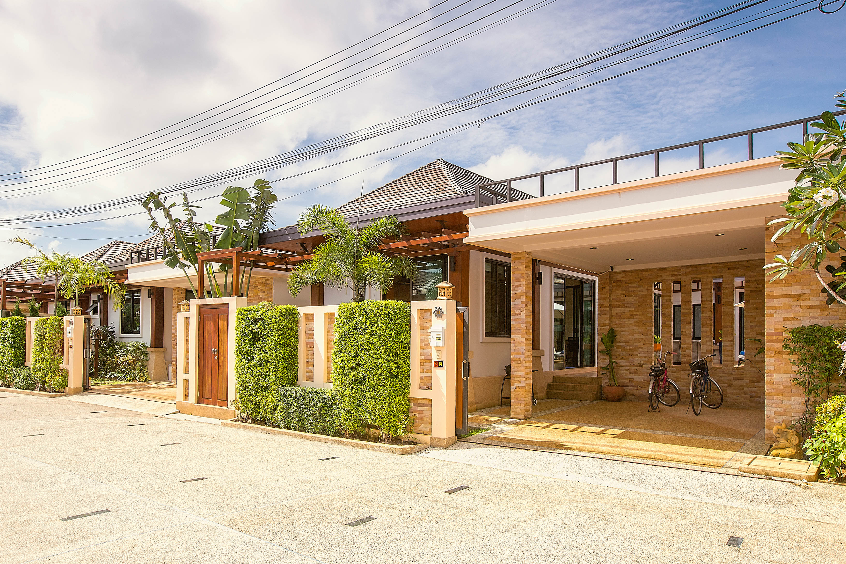 Villa Four Bedrooms with Private Pool