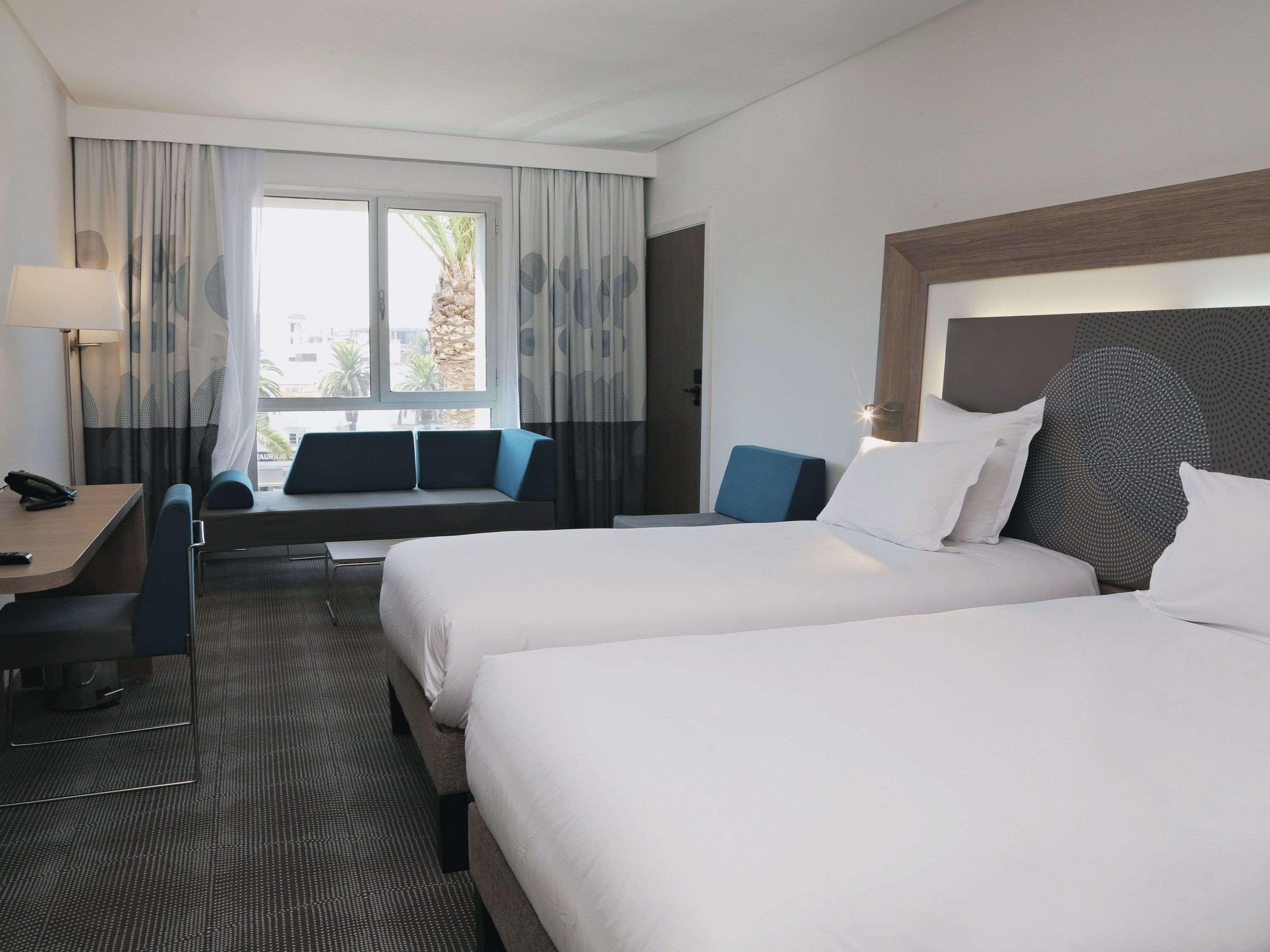 Twin Superior with Views