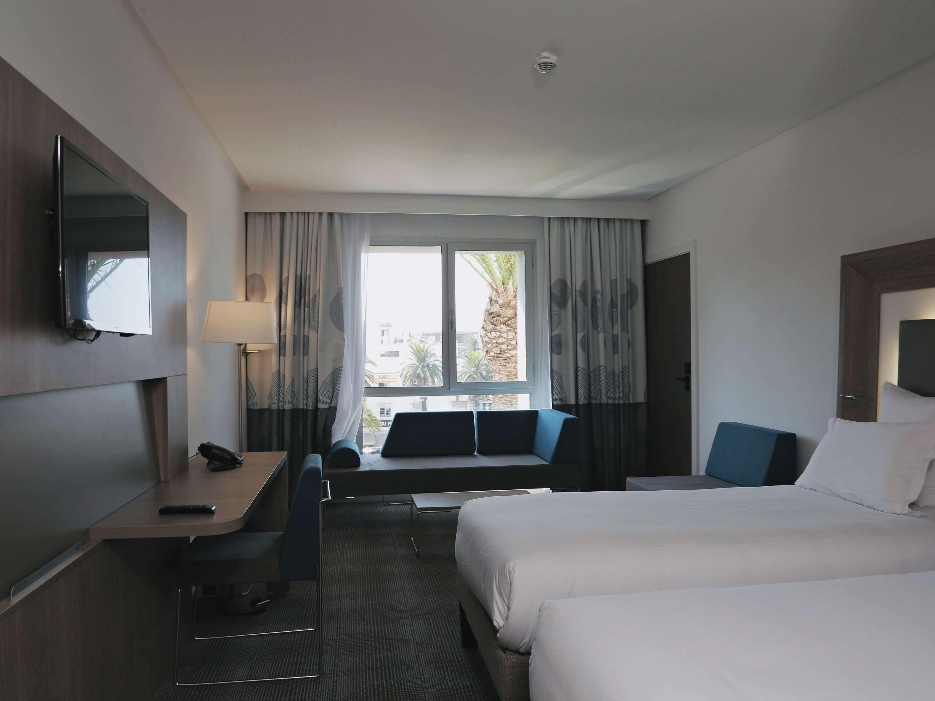 Twin Superior with Views