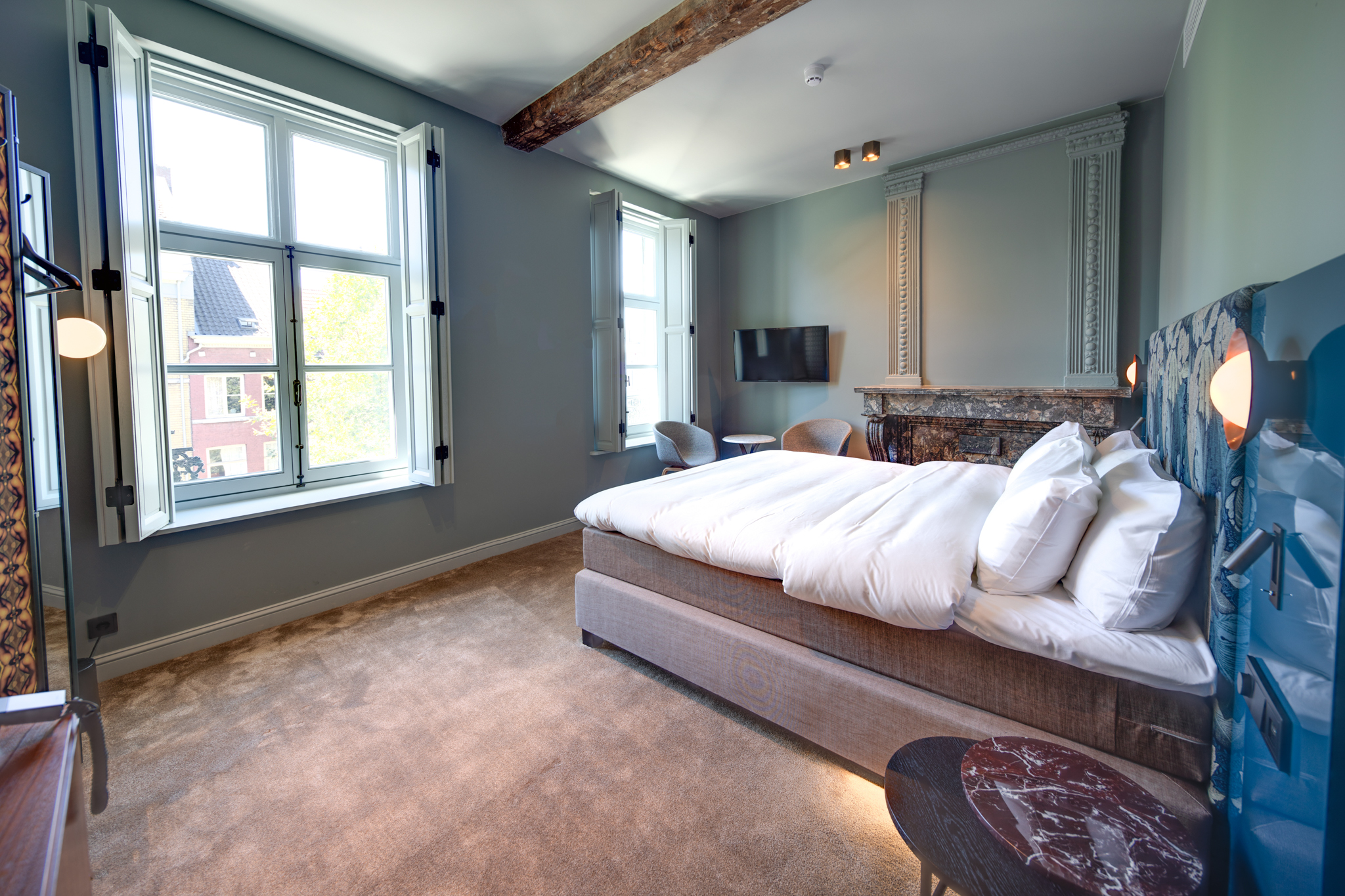 Double or Twin Executive