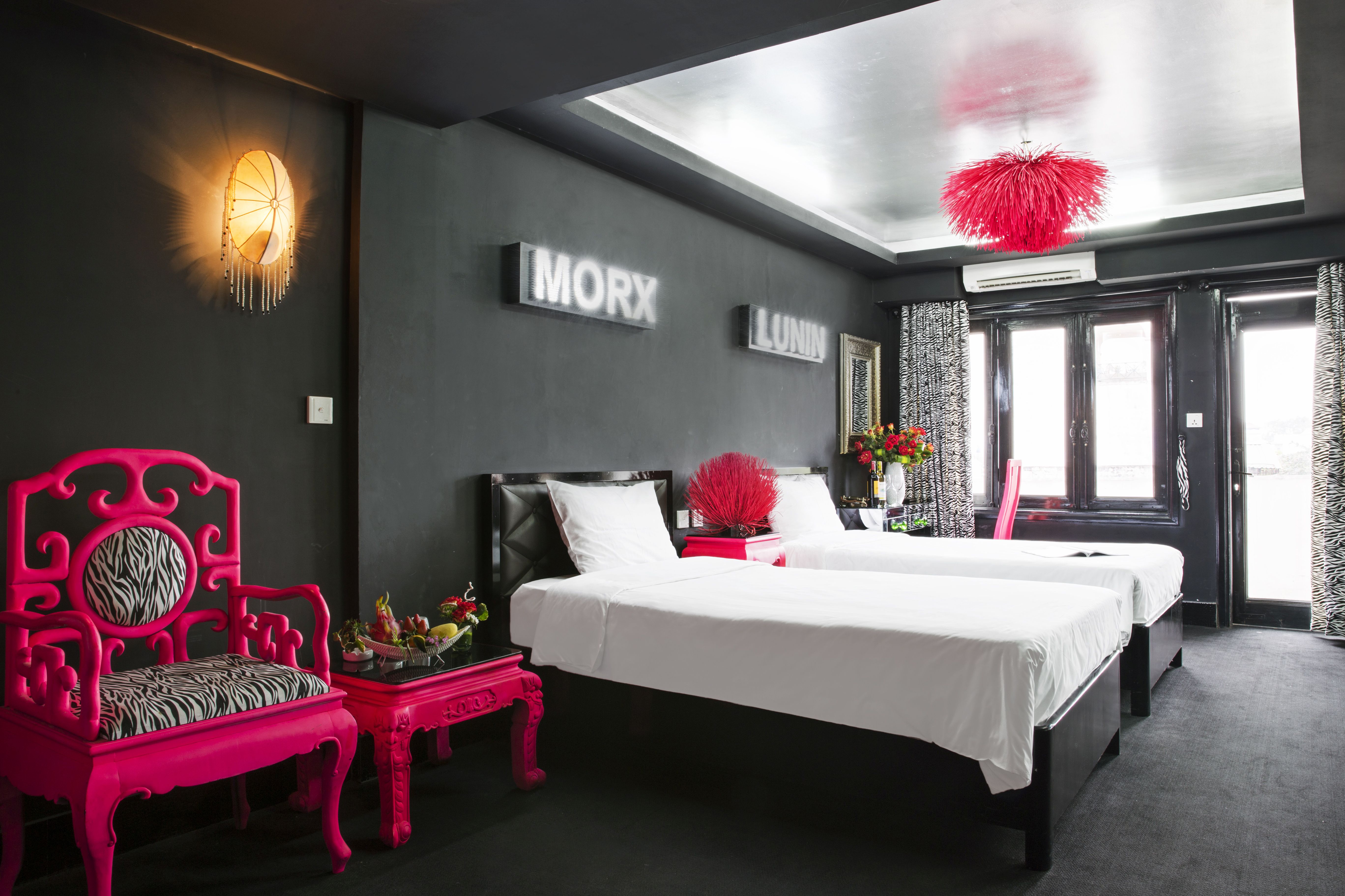 Double or Twin Deluxe