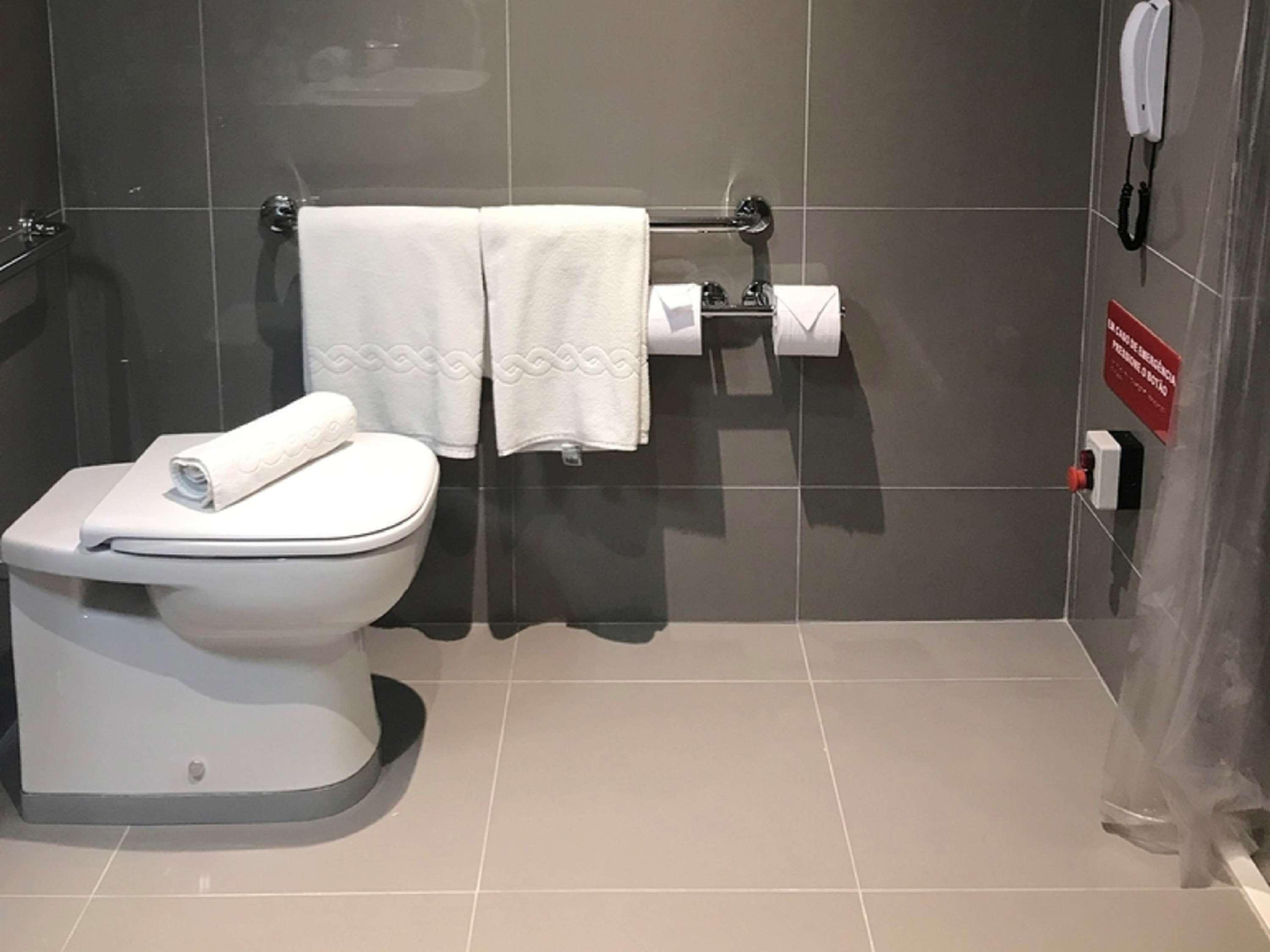 Apartment Queen Size Bed