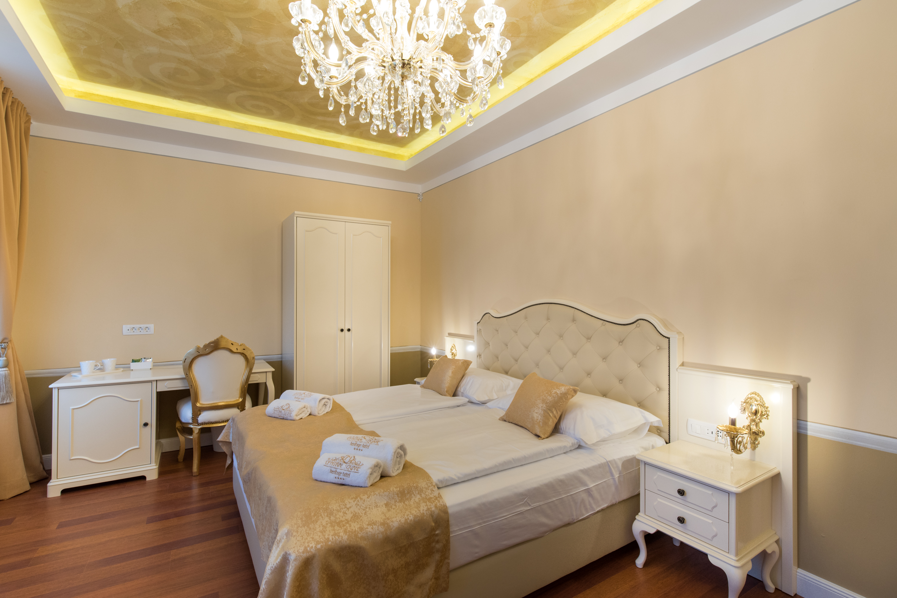 Double Luxury City View