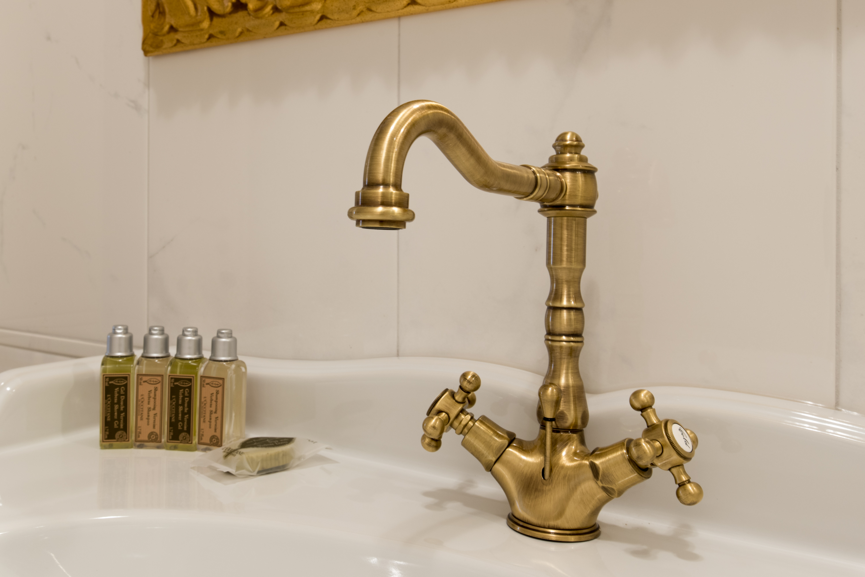 Double Luxury City View